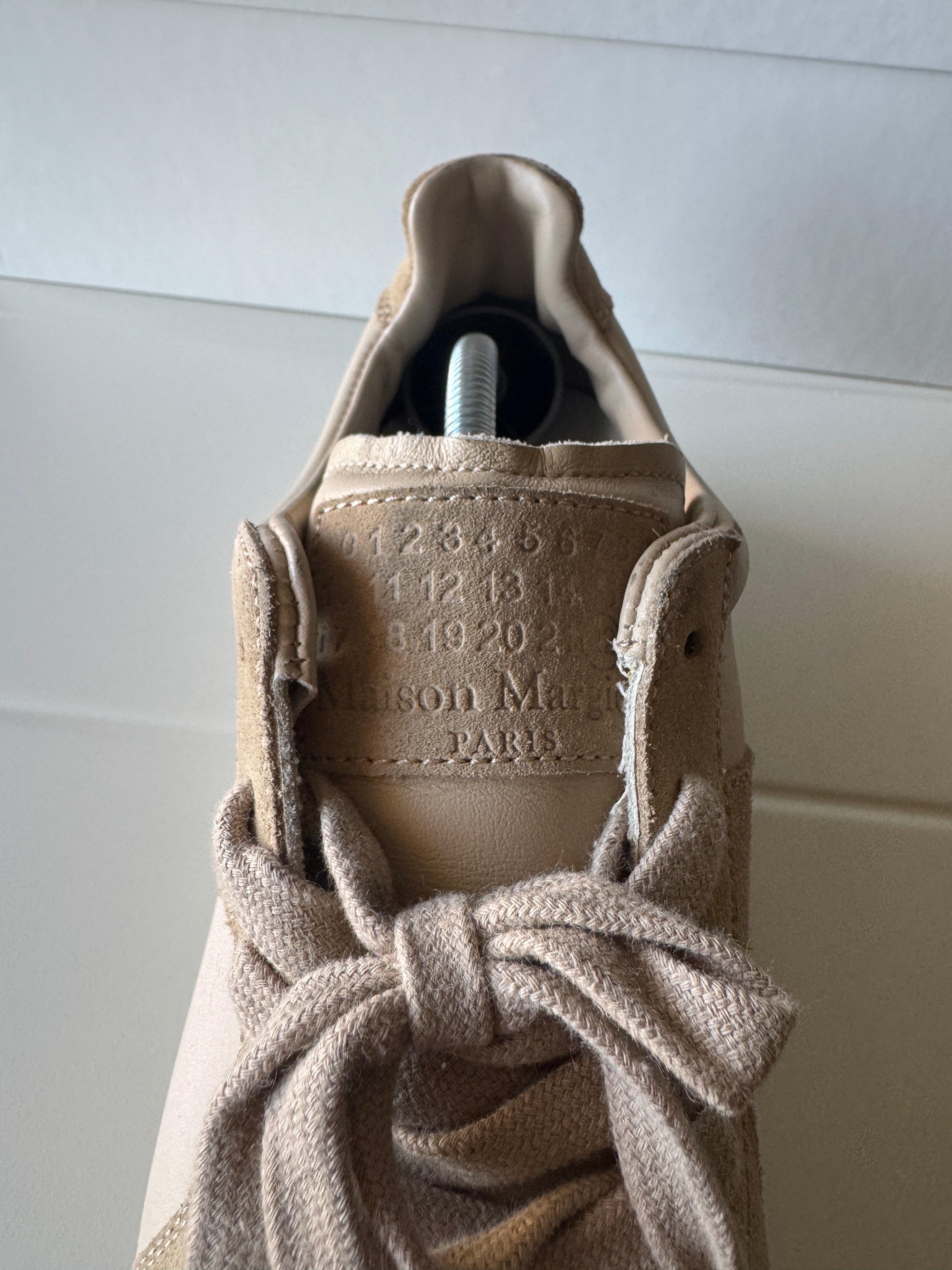 Maison Margiela Beige Gats 41.5/8.5