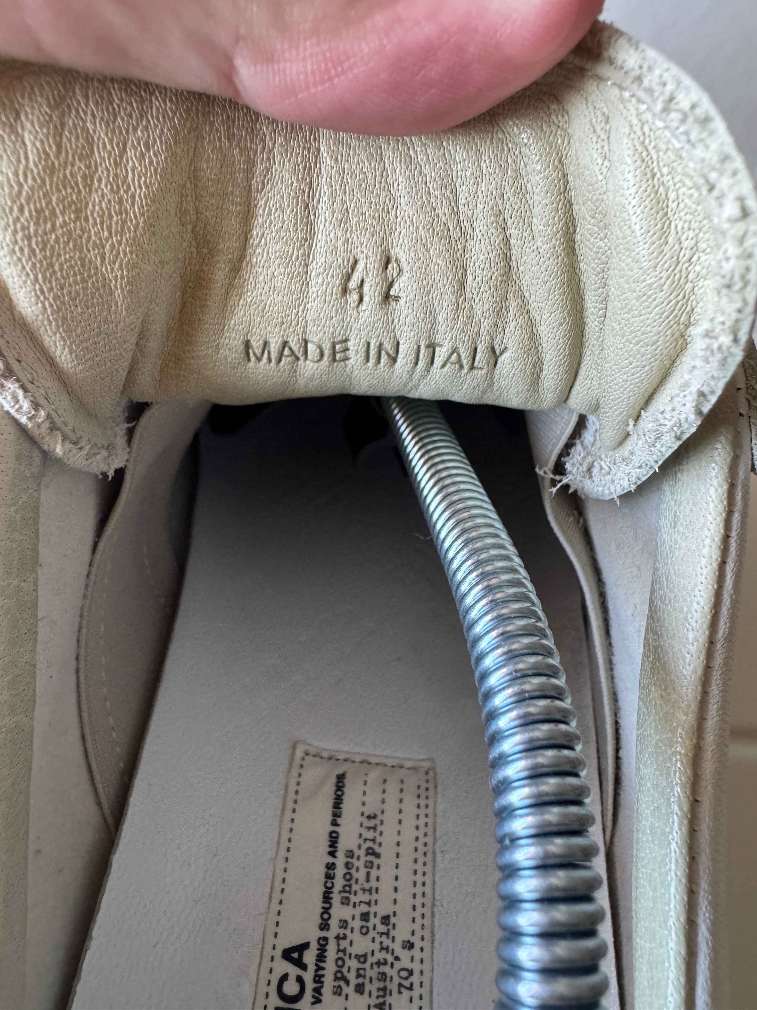 Maison Margiela Silver Sole Gats 42/9