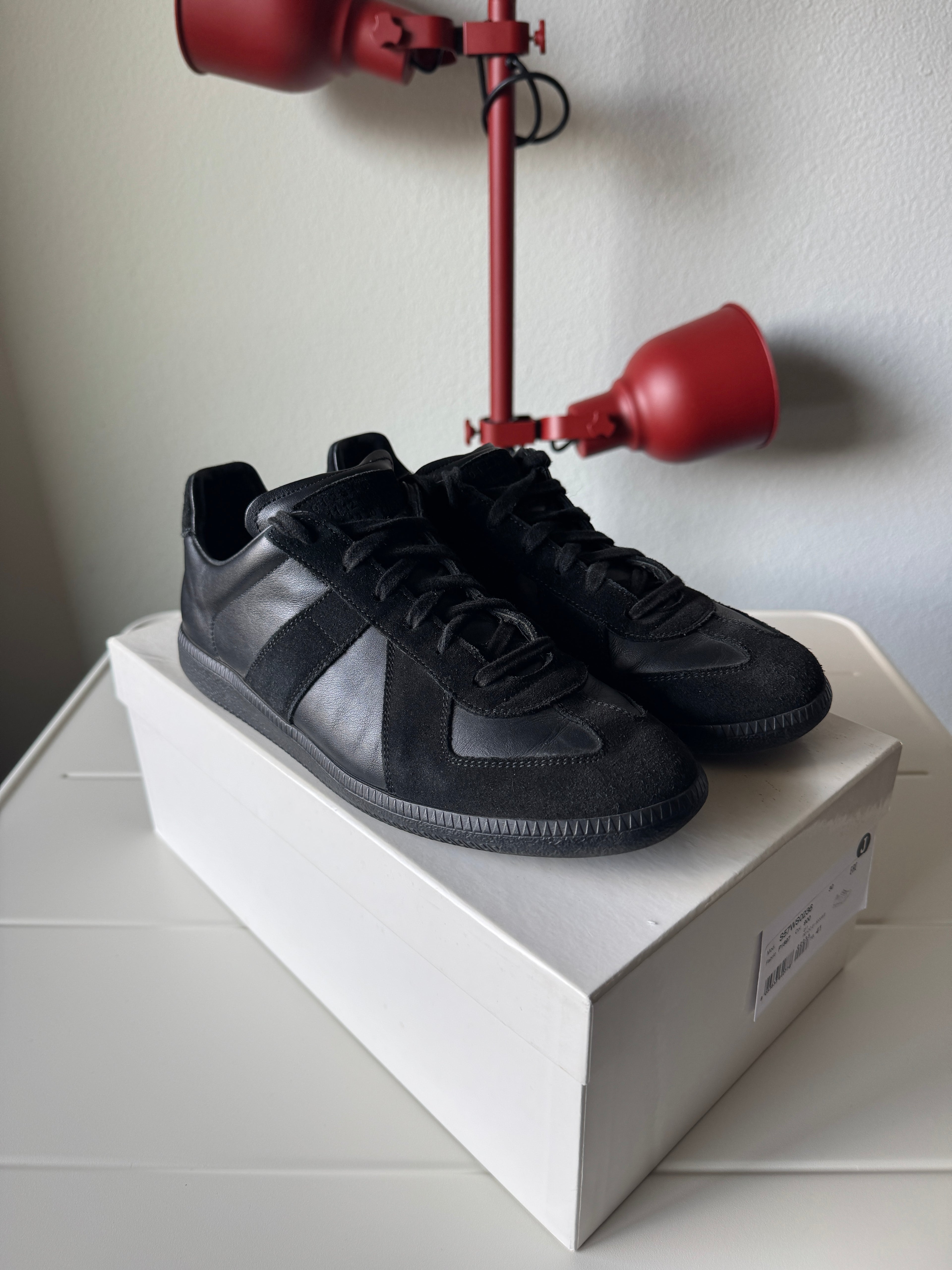 Maison Margiela Triple Black Gats 41/8