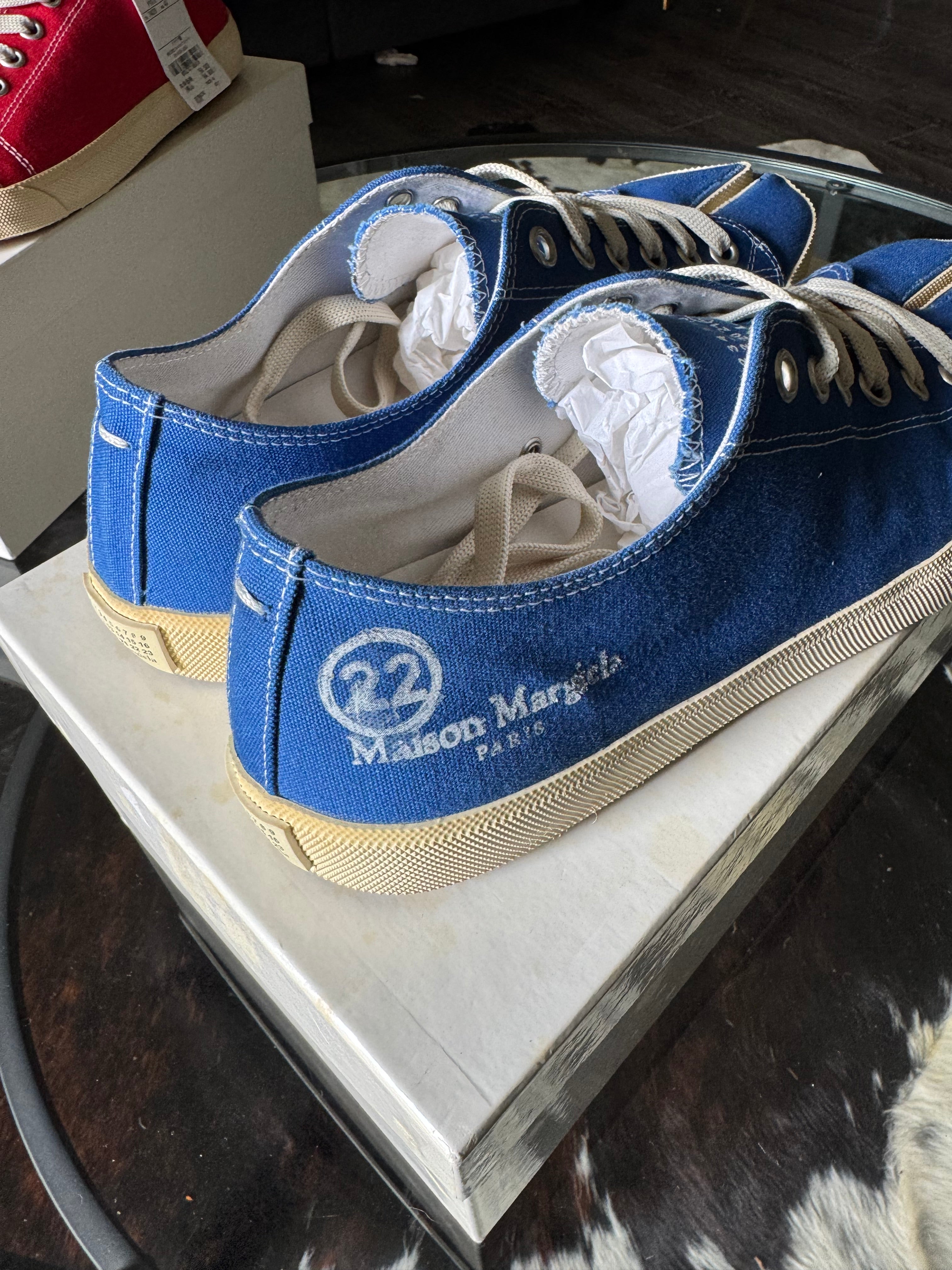 Maison Margiela Blue Tabi Sneakers 43/10