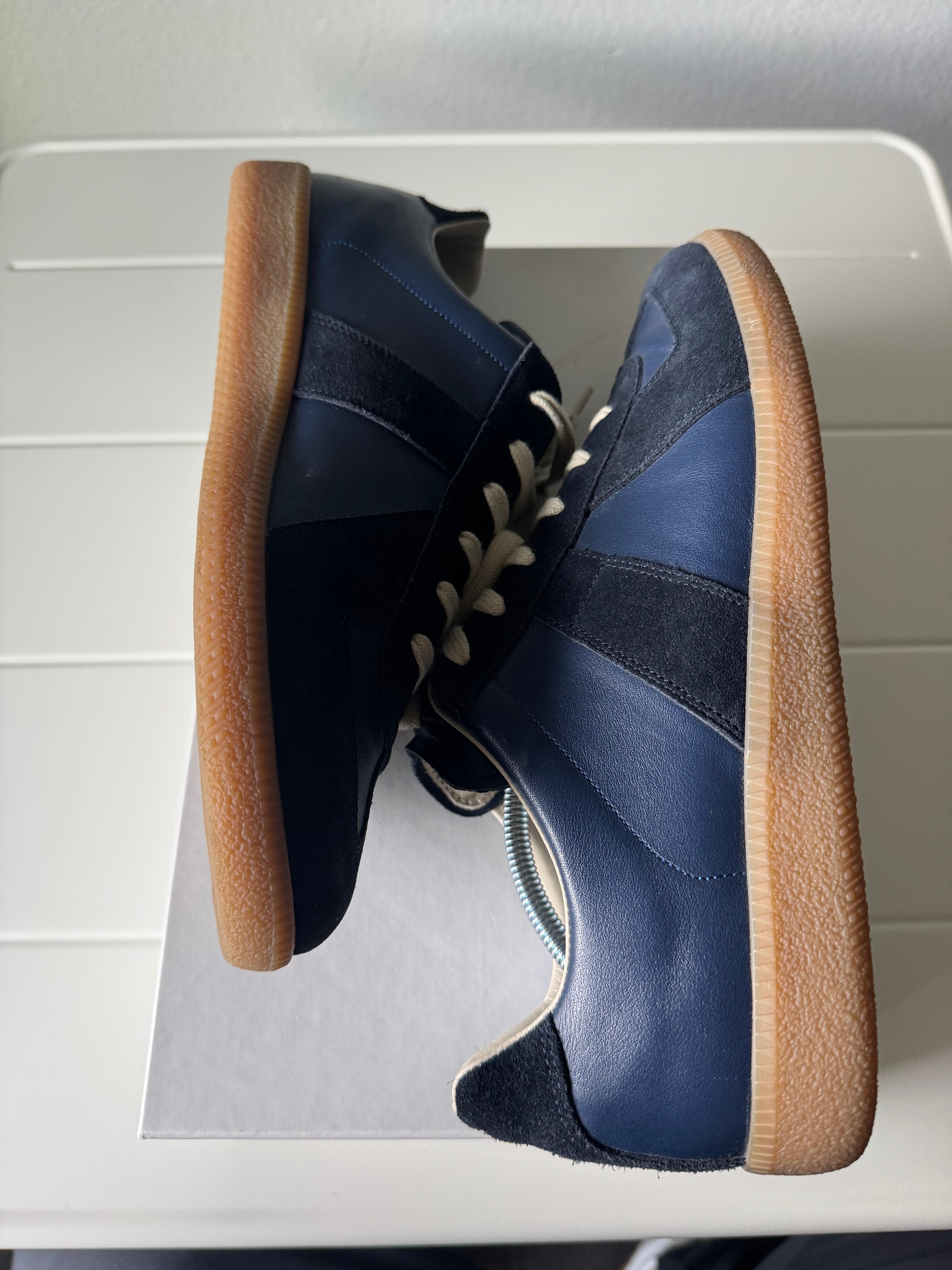 Maison Margiela Navy Blue Gats 42/9