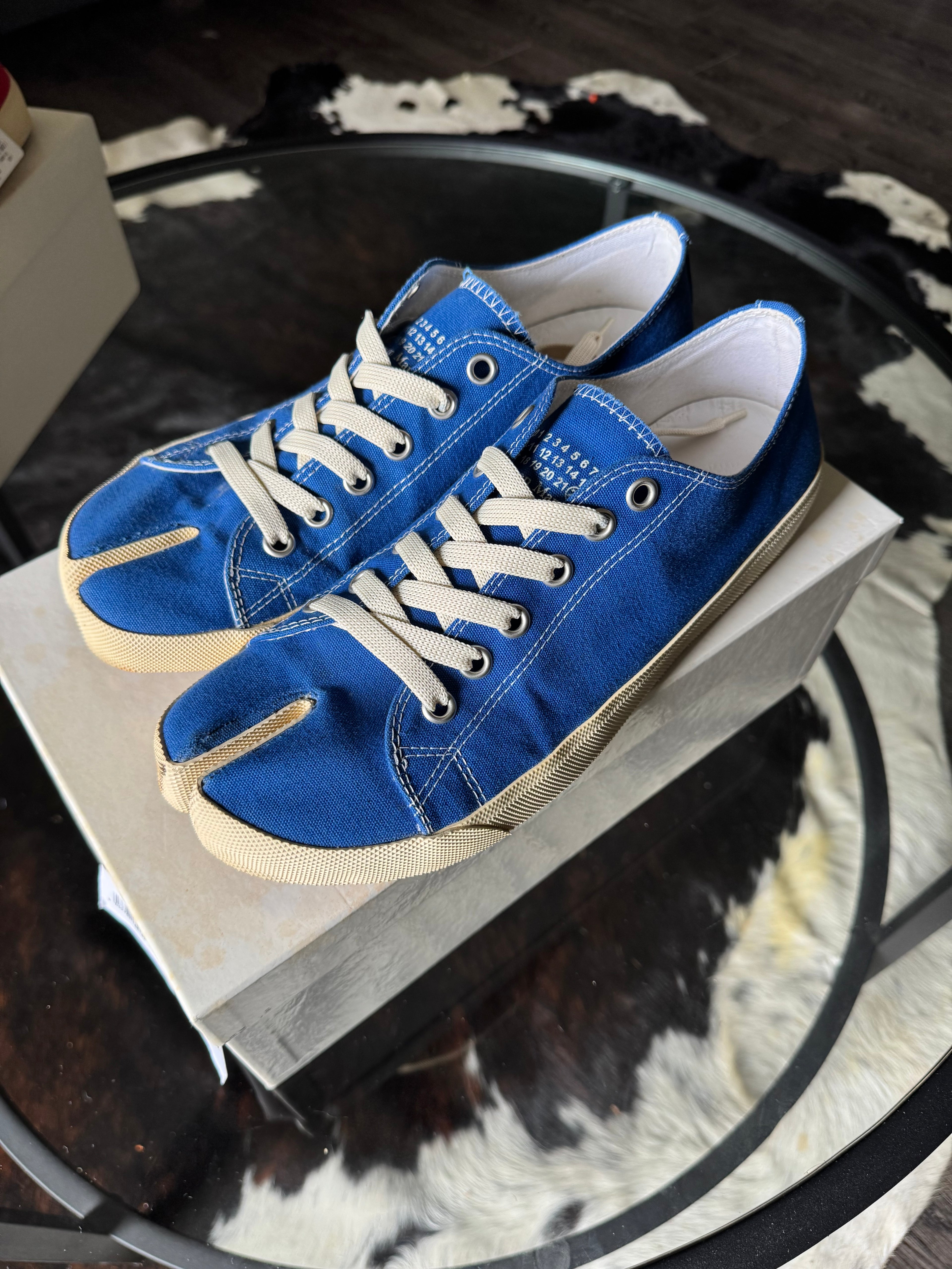 Maison Margiela Blue Tabi Sneakers 43/10