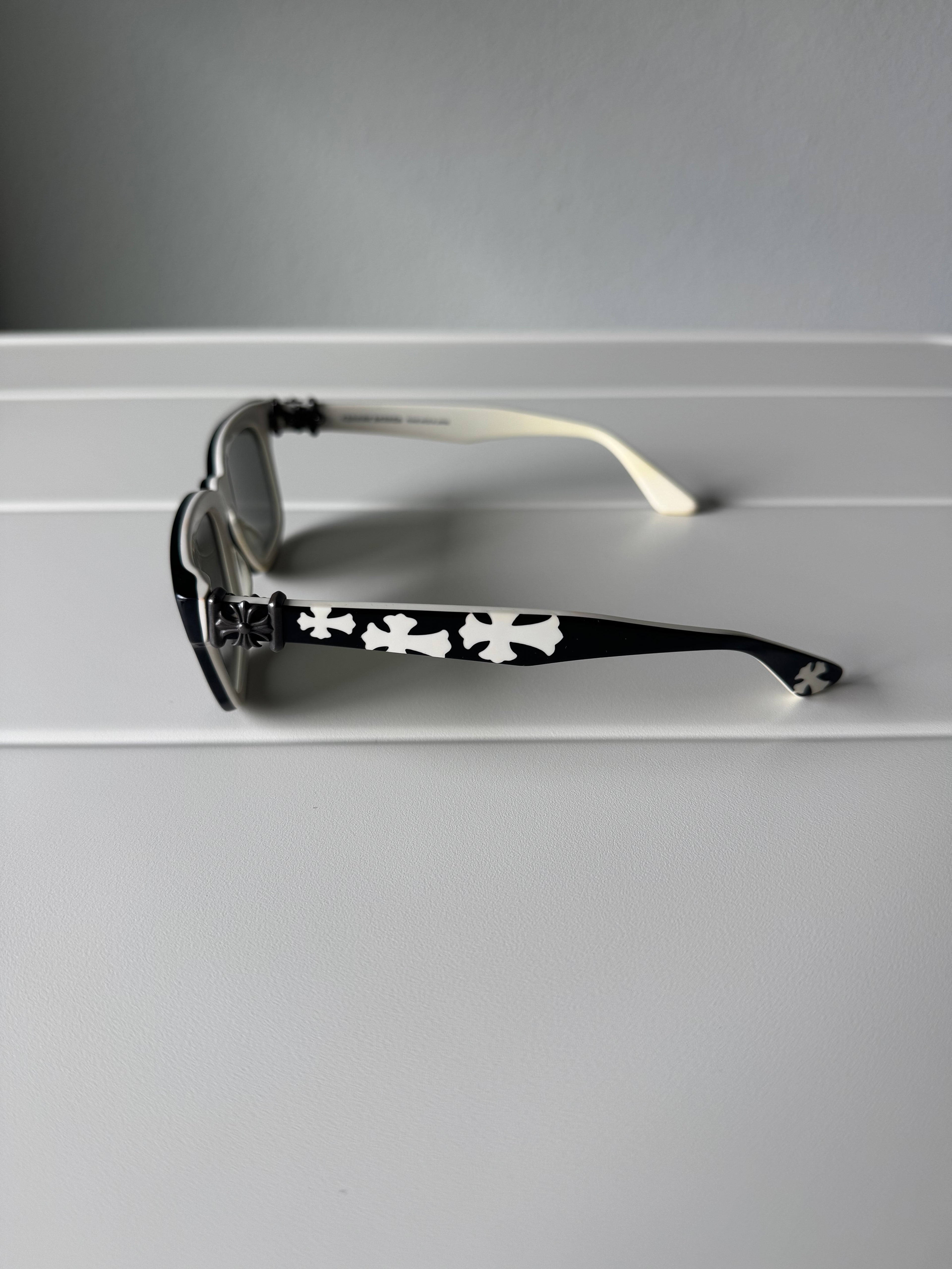 Chrome Hearts Easy Sunglasses