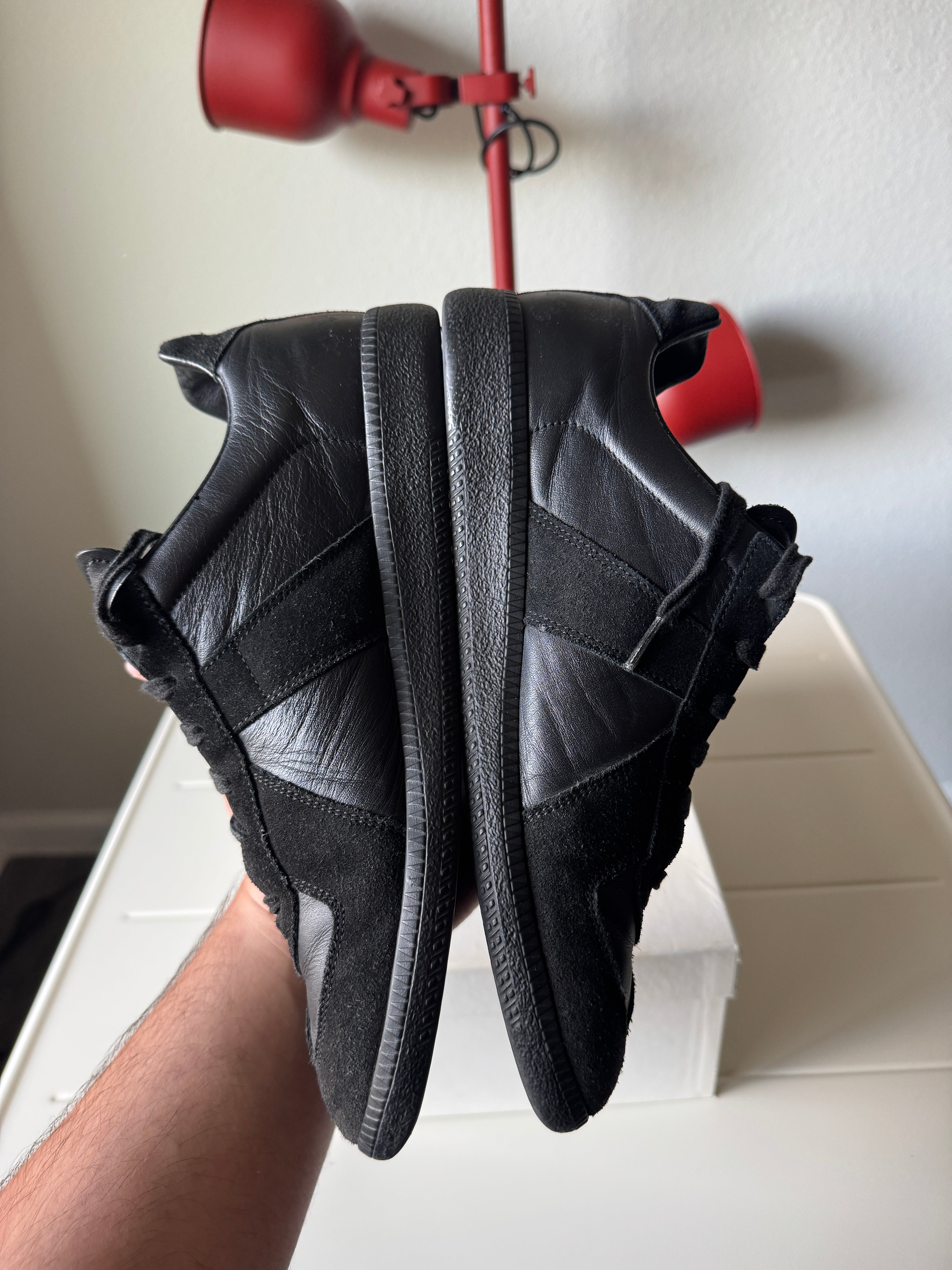 Maison Margiela Triple Black Gats 41/8