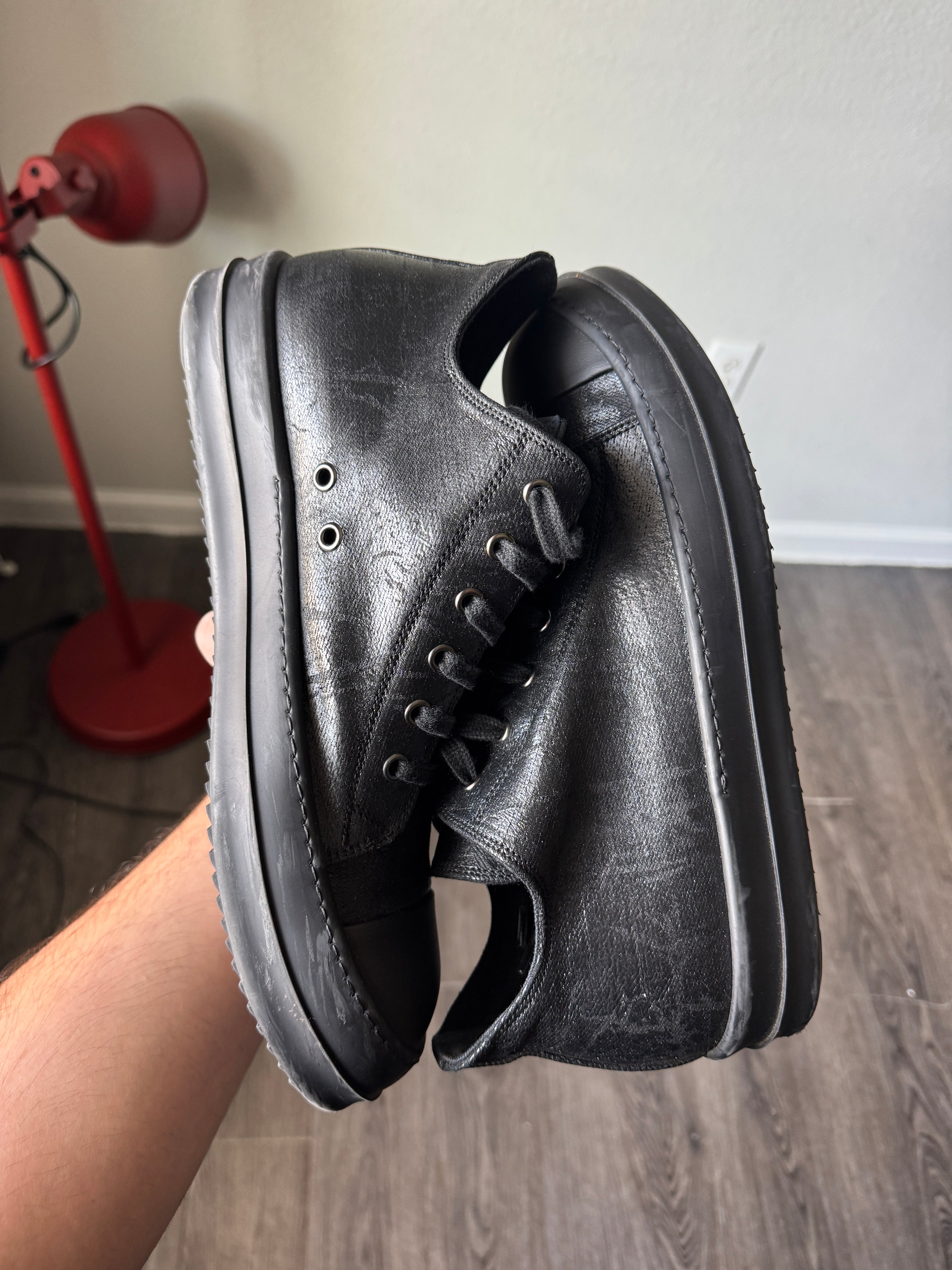 Rick Owens Triple Black Waxed Ramones 43/10