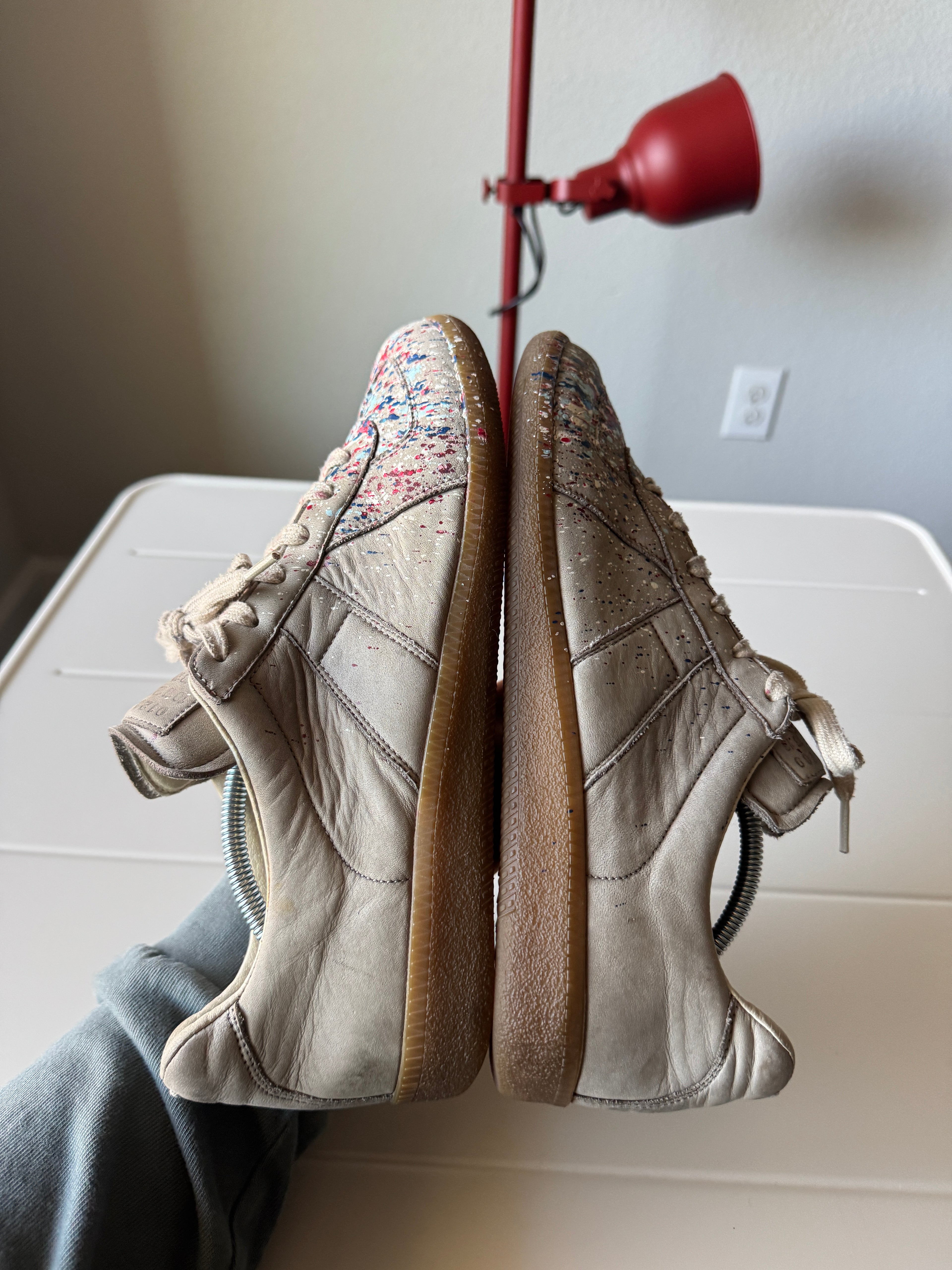 Maison Margiela Grey Paint Splatter Gats 42/9