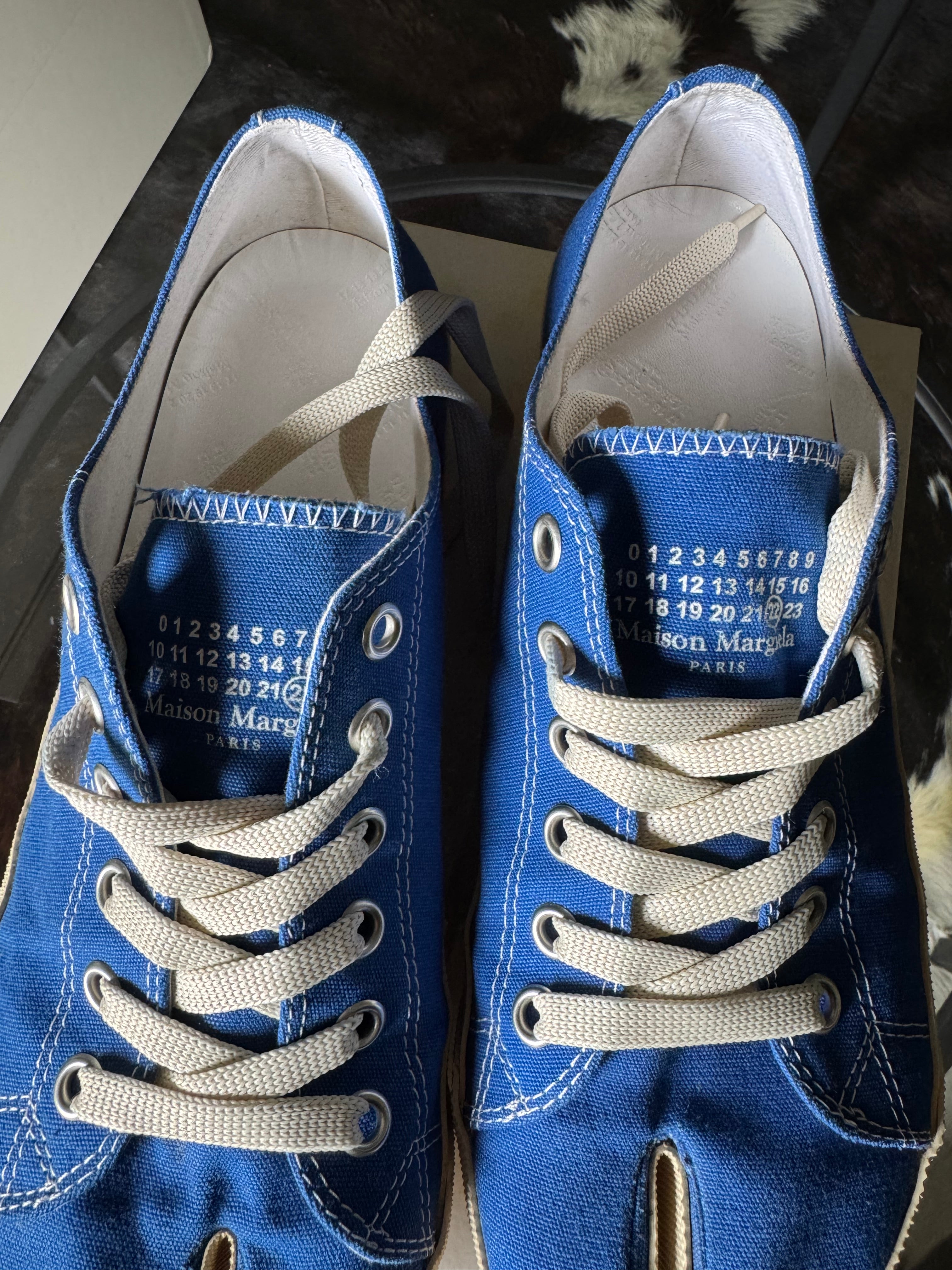 Maison Margiela Blue Tabi Sneakers 43/10
