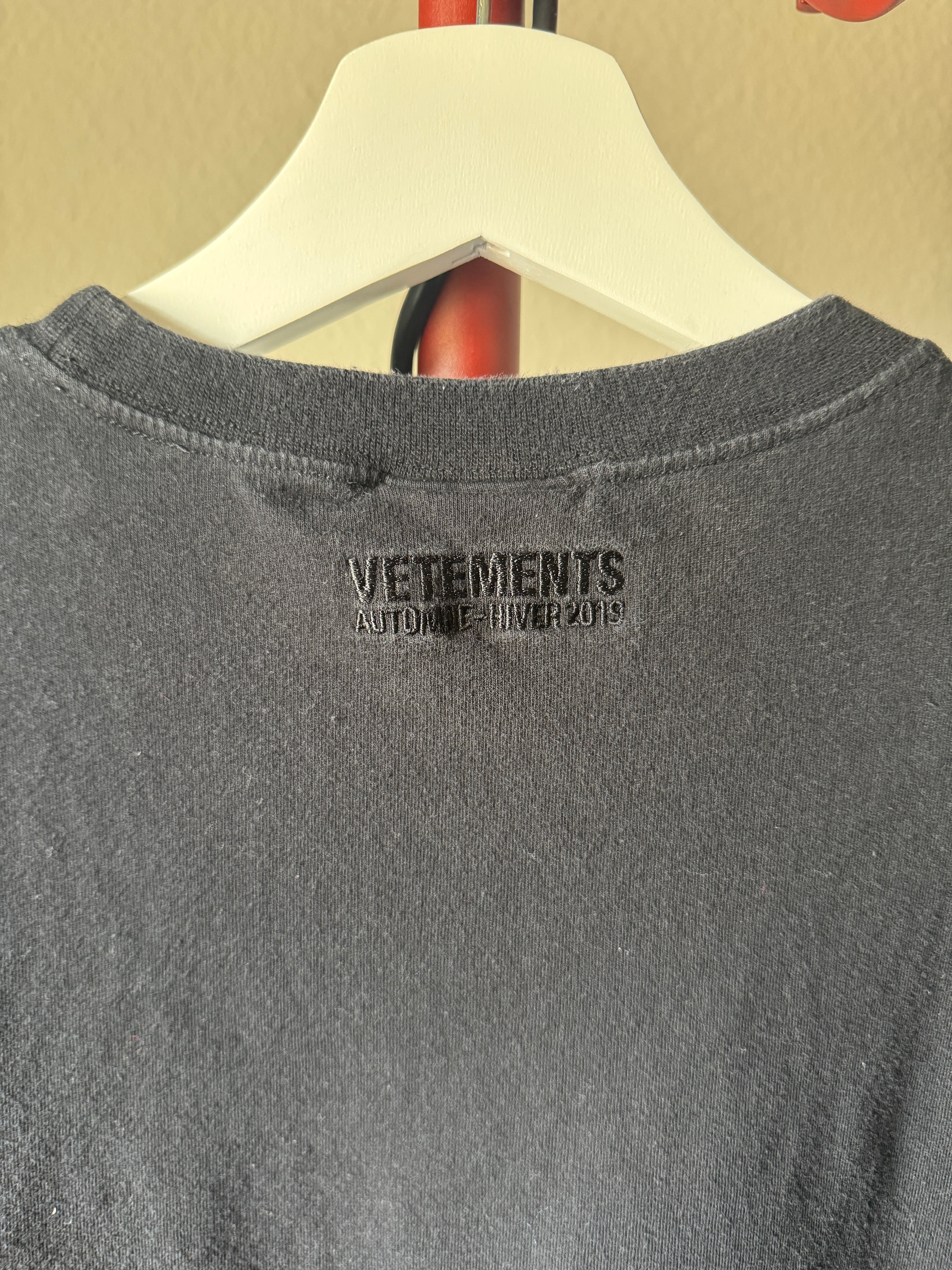 Vetements FW/19 Worlds Best Dad/China Tourist Tee L