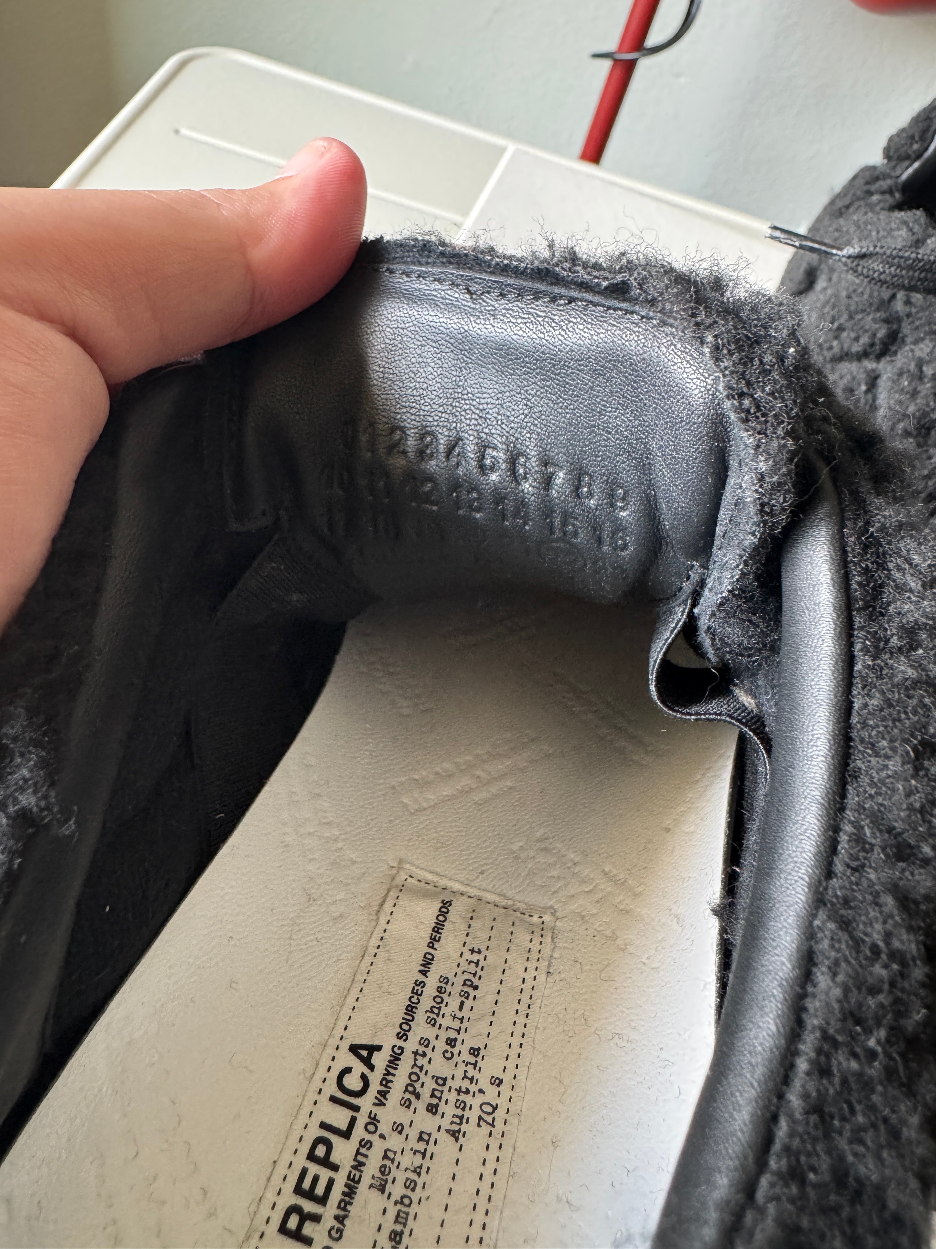 Maison Margiela Black Shearling Fur Gats 41/8