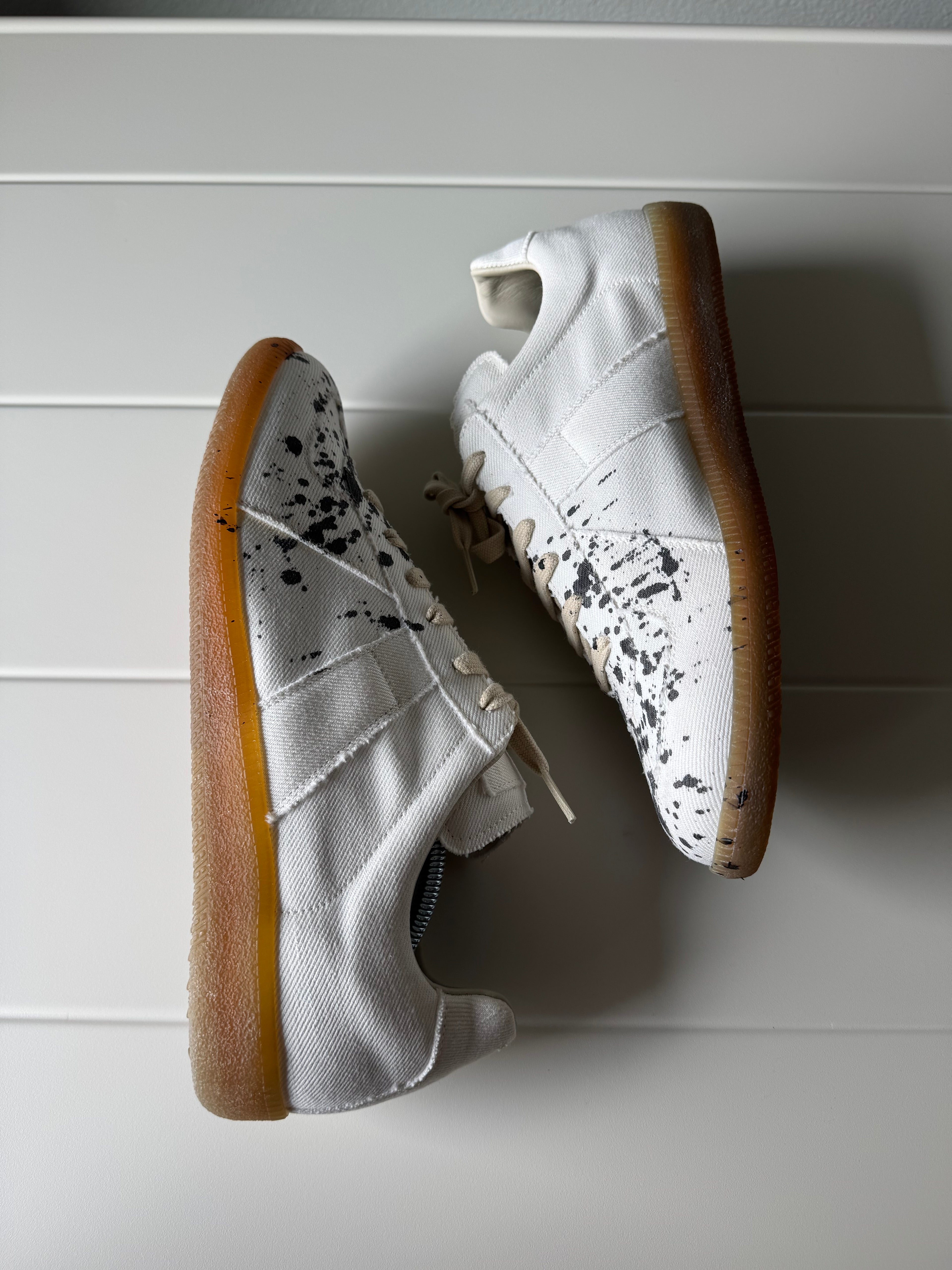 Maison Margiela White Canvas Paint Splatter Gats 42.5/9.5