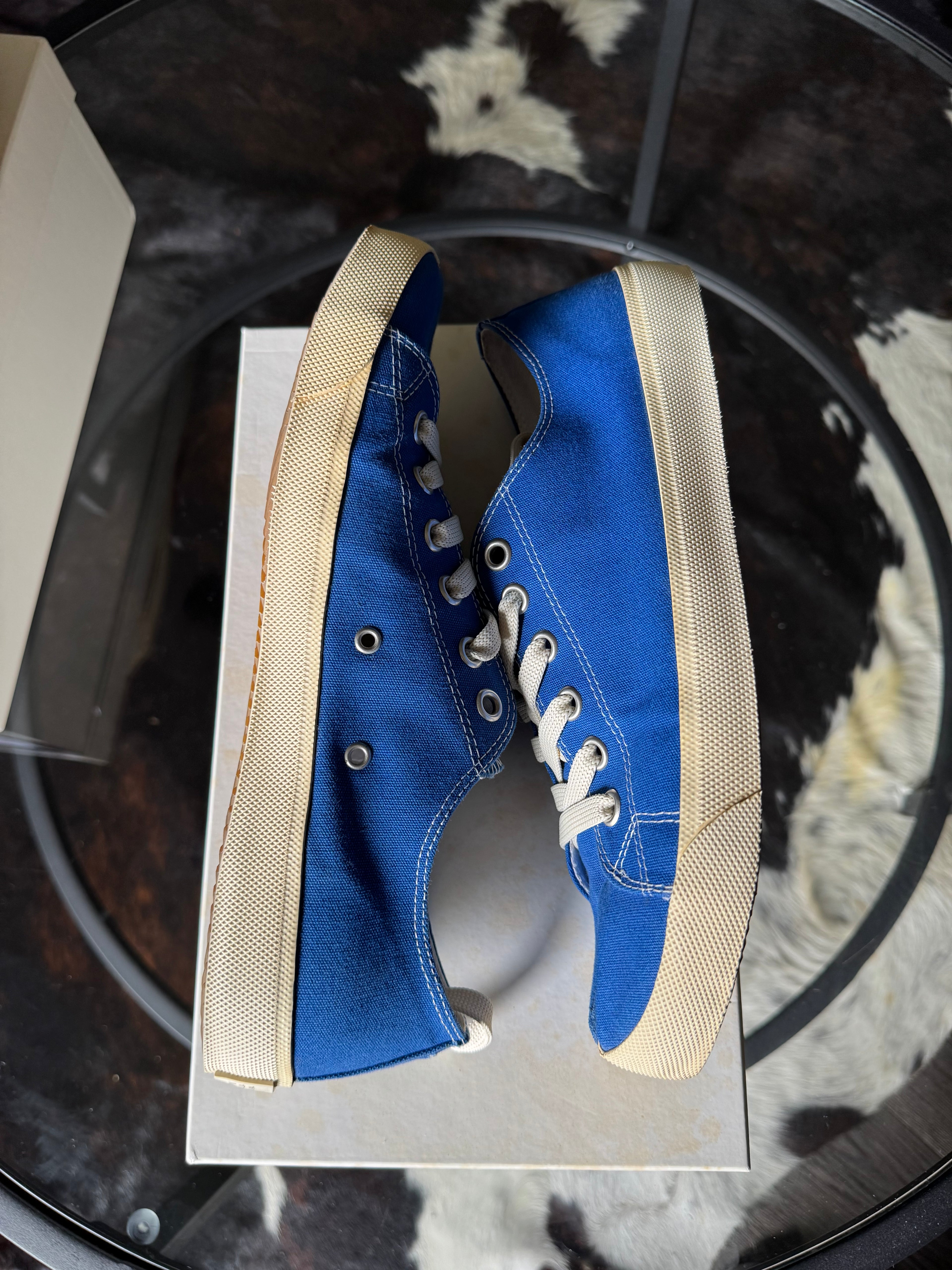 Maison Margiela Blue Tabi Sneakers 43/10