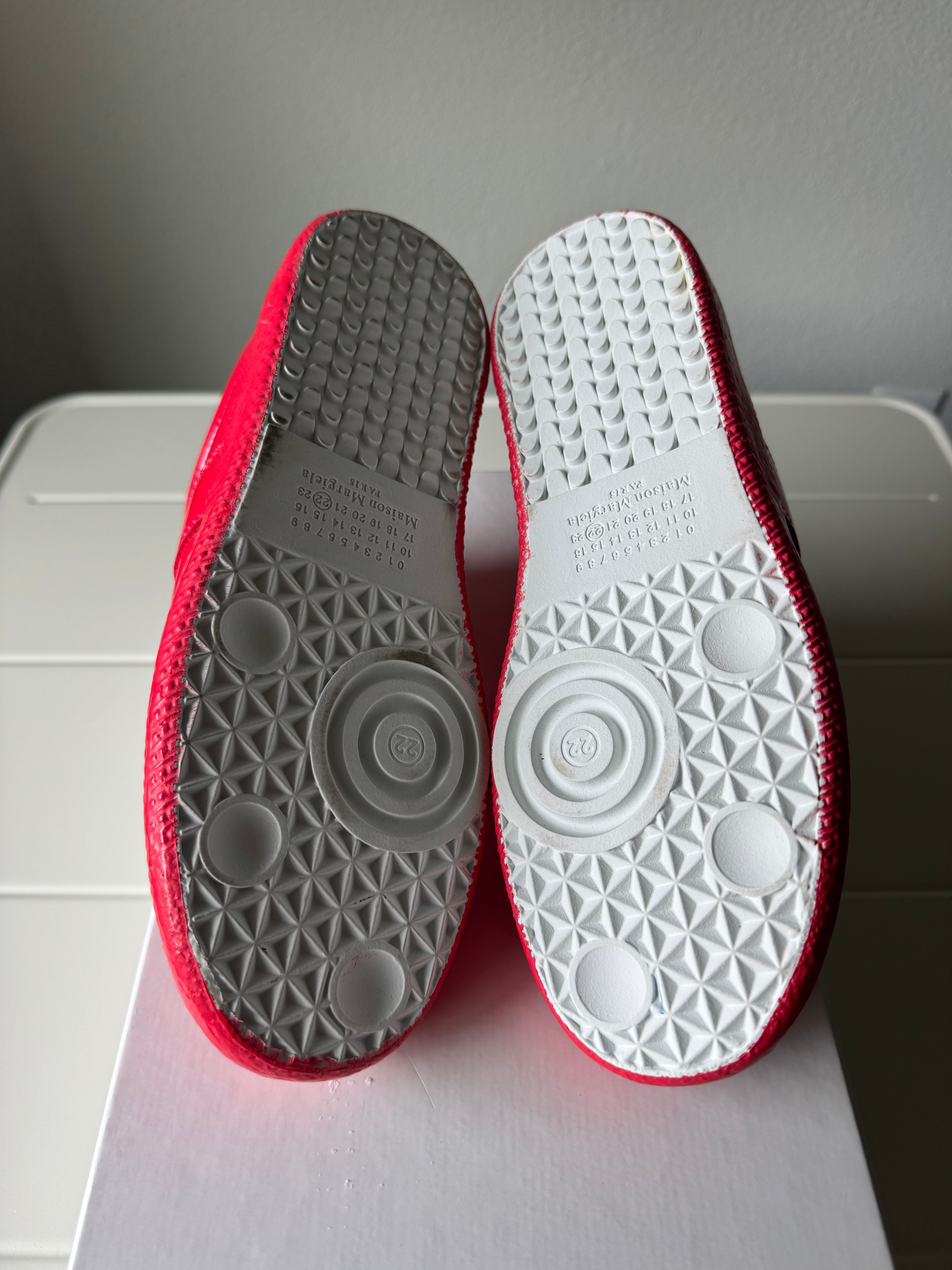 Maison Margiela Women’s Patent Rubber Red Gats 37/7