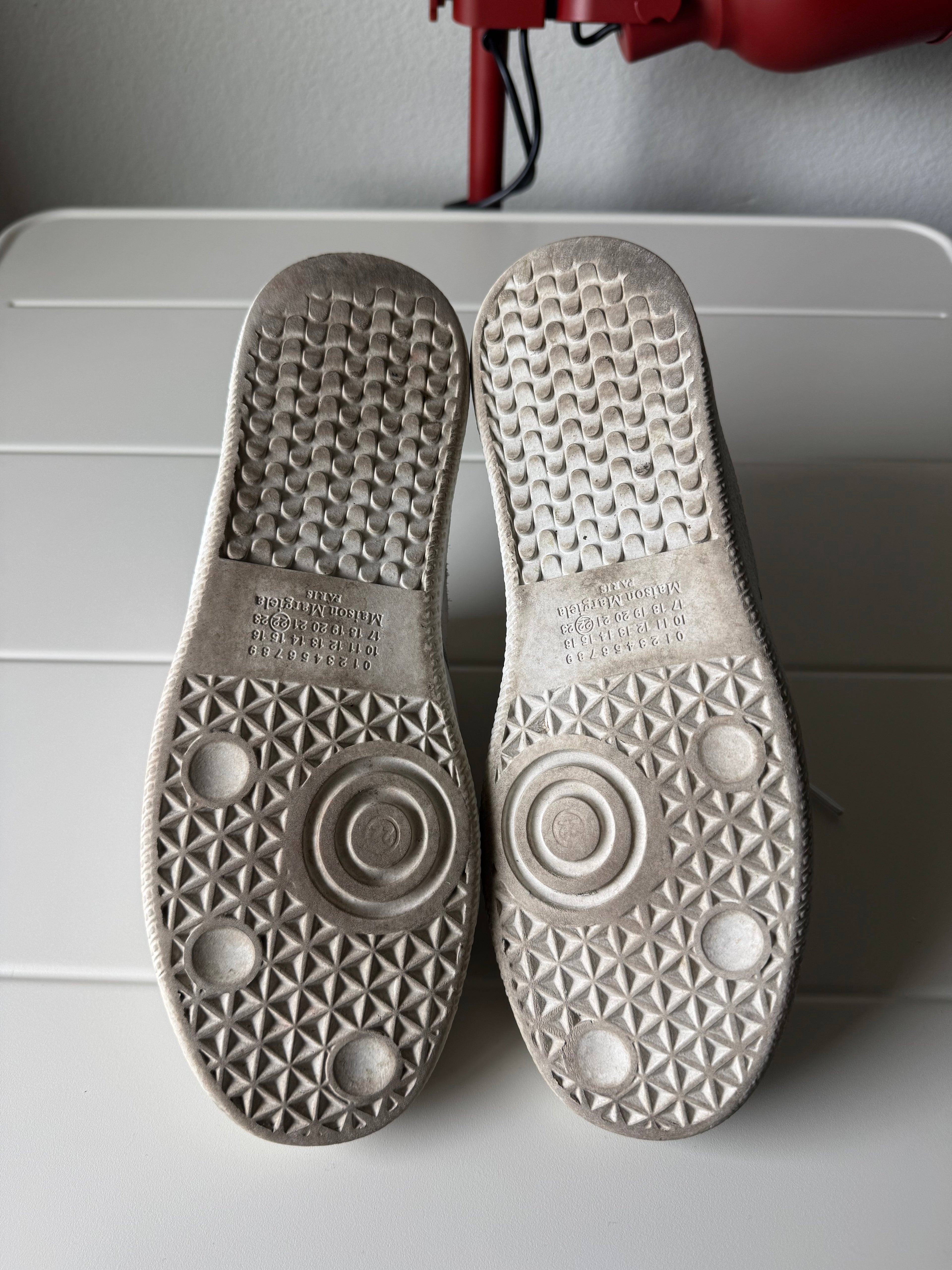 Maison Margiela Triple White Gats 41/8