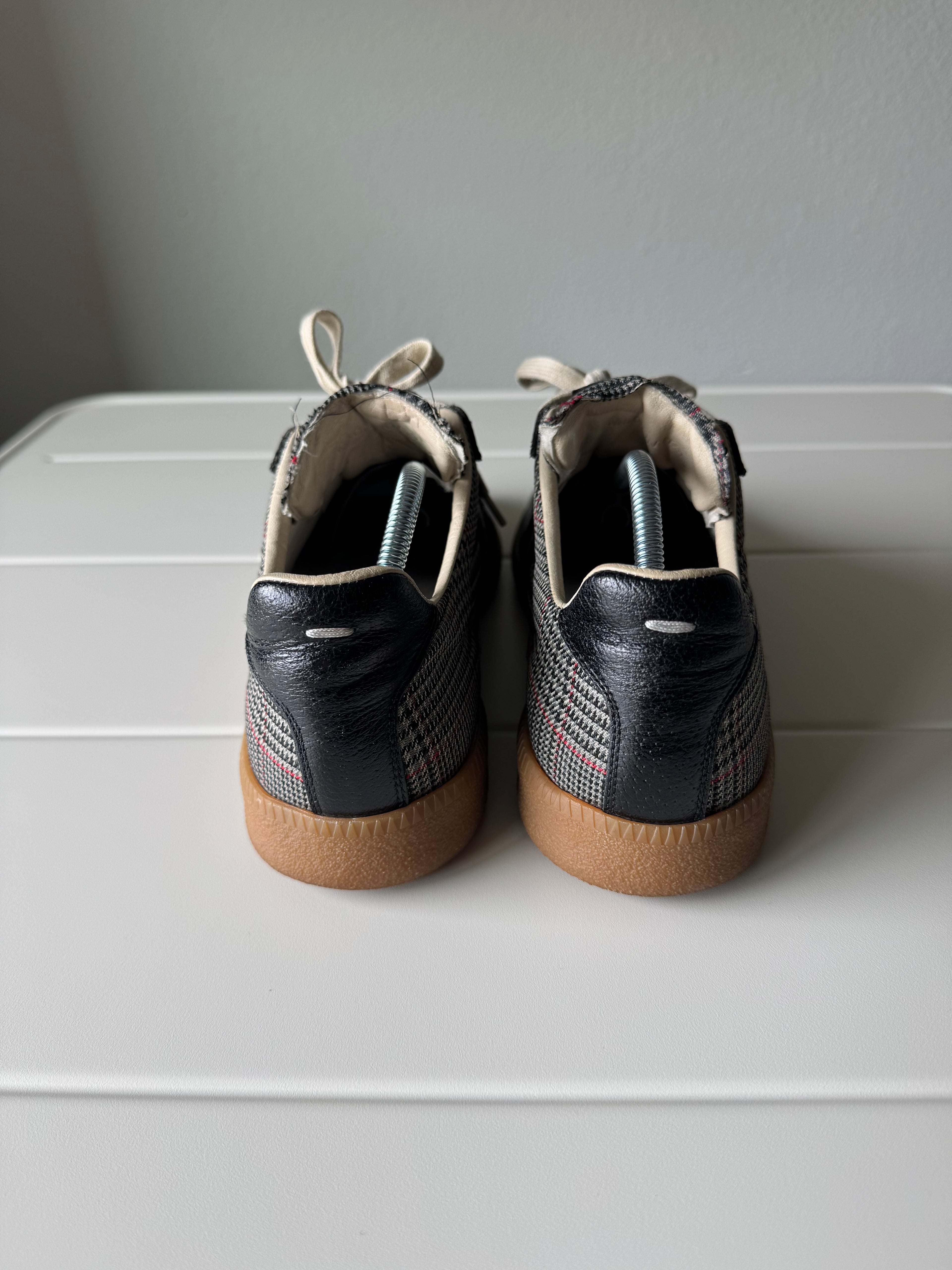 Maison Margiela Houndstooth Plaid Gats 39/9W/6M