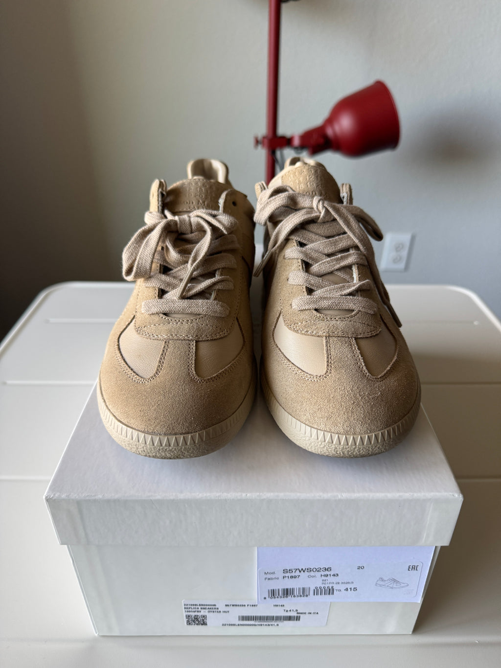Maison Margiela Beige Gats 41.5/8.5