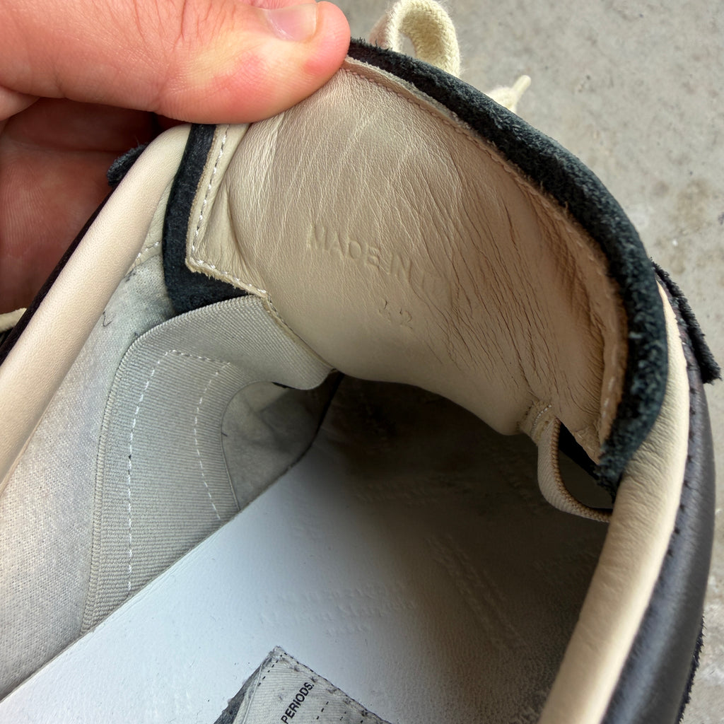Maison Margiela Black Gum Gats 42/9