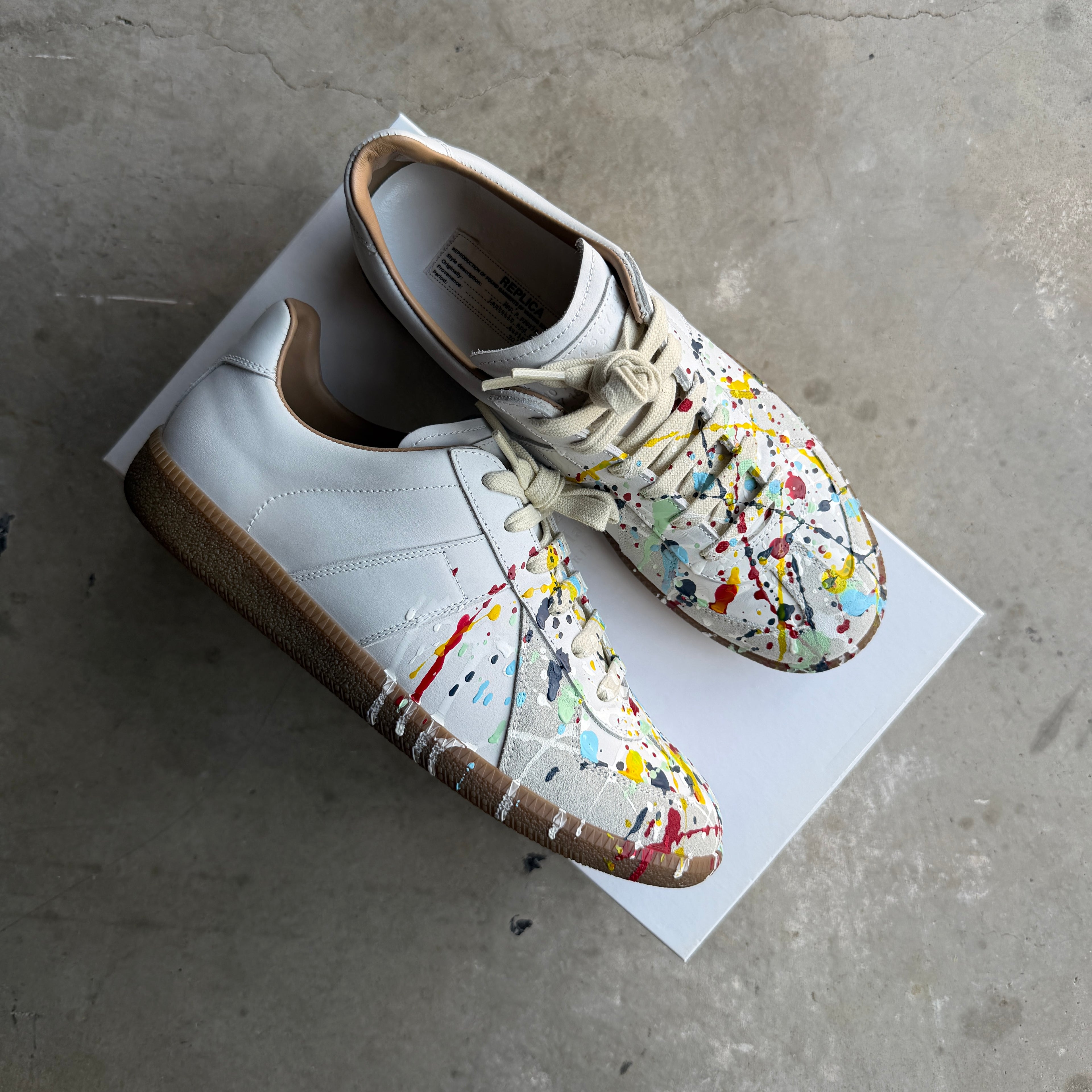 Maison Margiela White Paint Splatter Gats 41.5/8.5