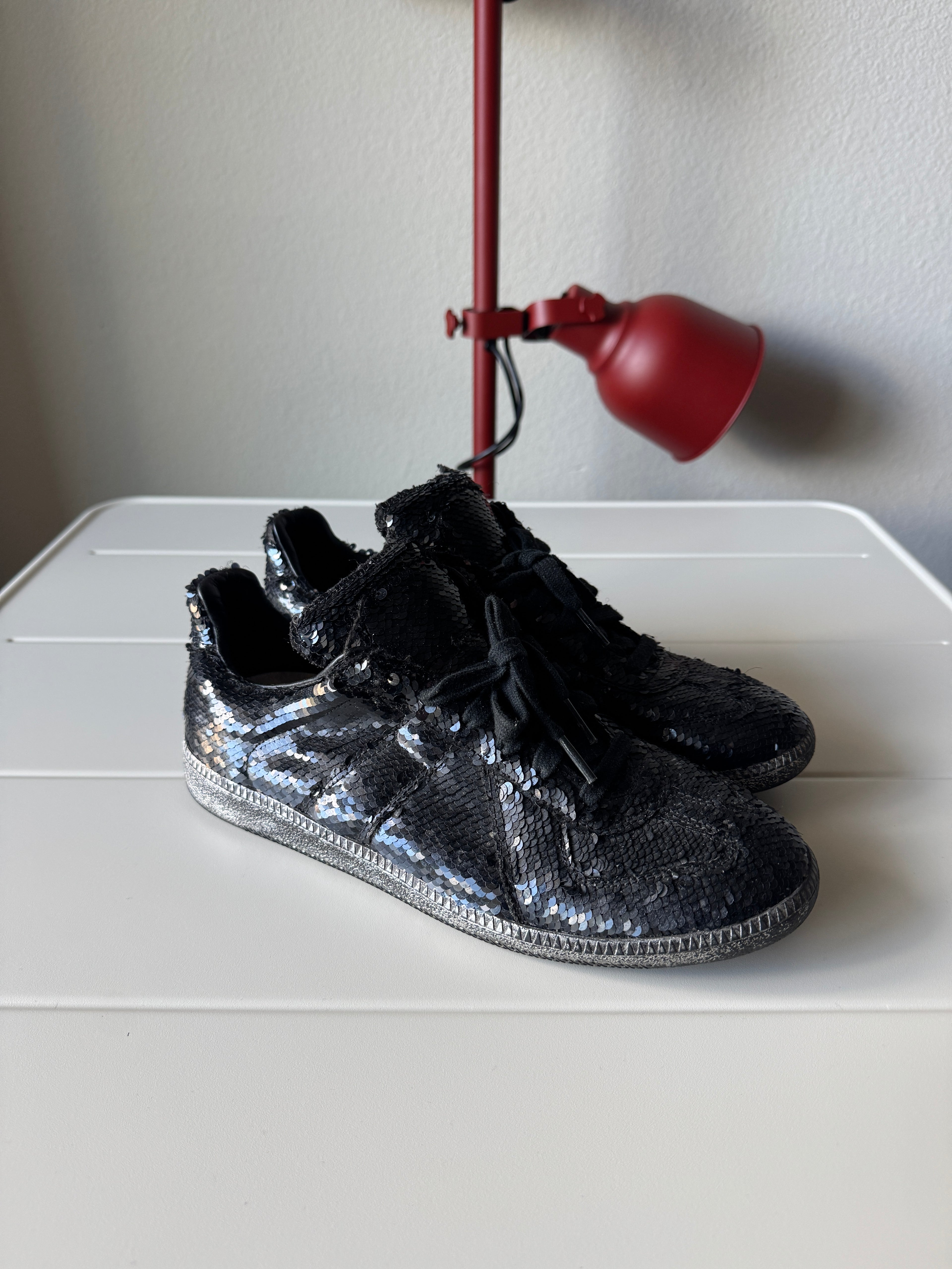 Maison Margiela Black Glitter Gats 41/8