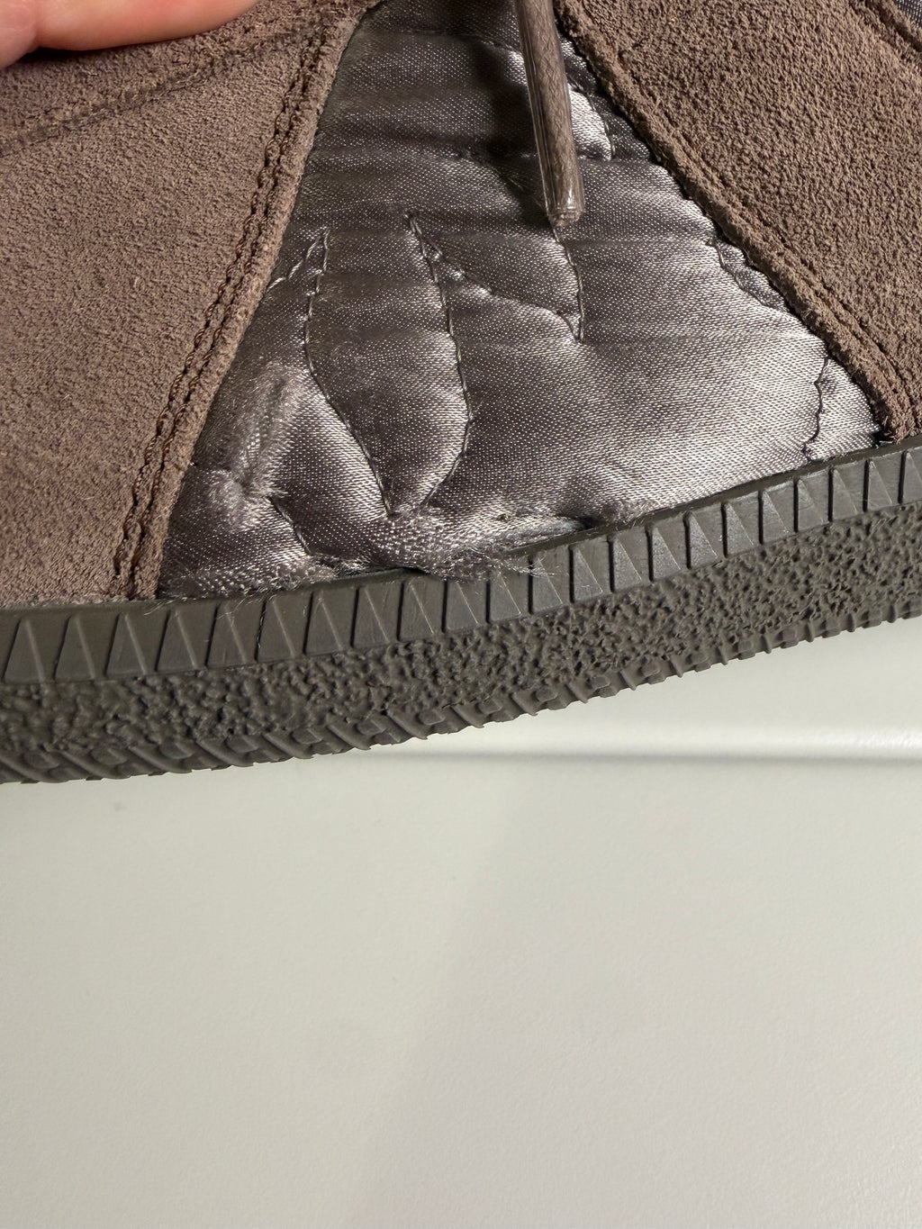 Maison Margiela Brown Quilted Embroidered Gats 43/10