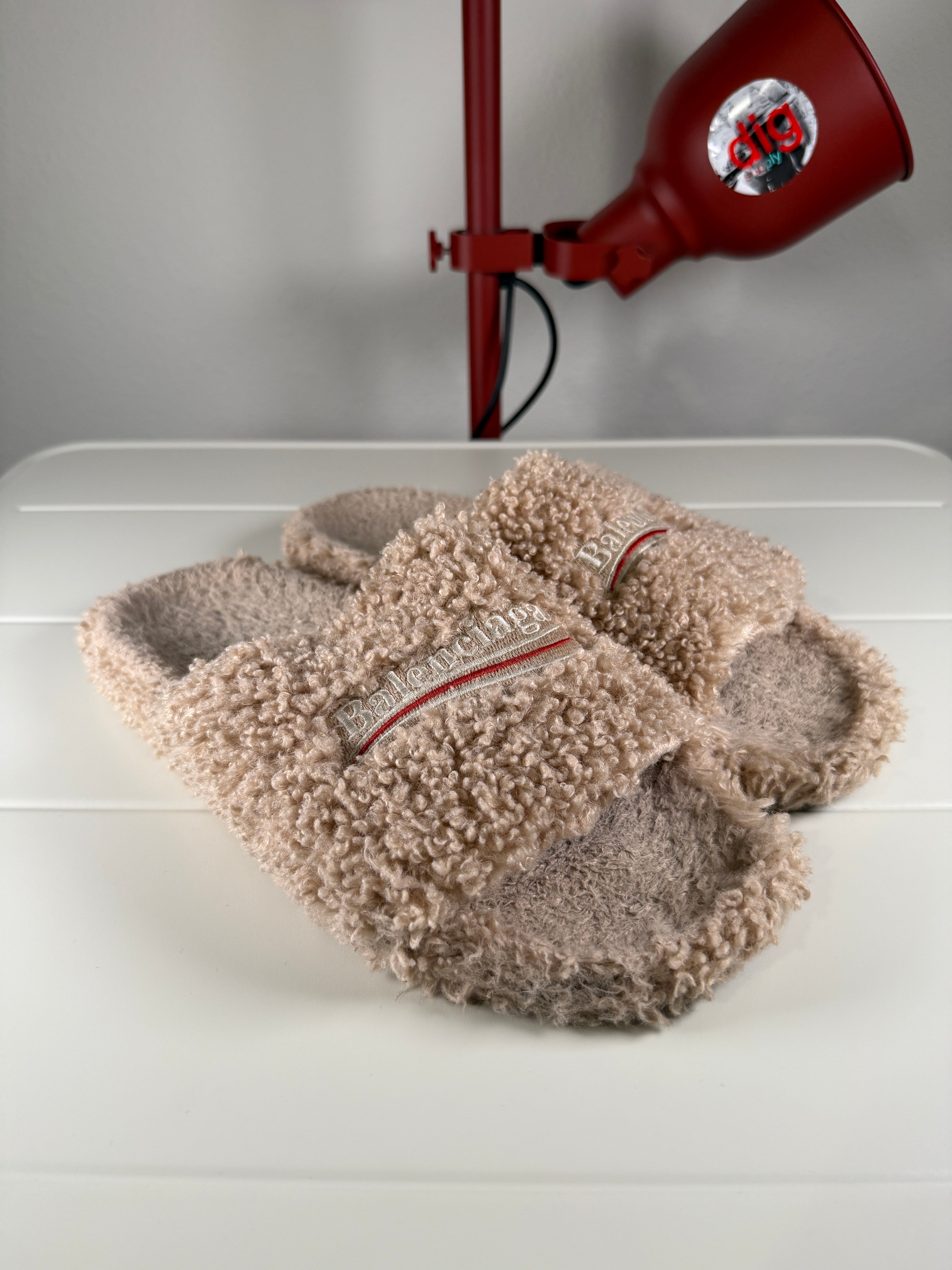 Balenciaga Campaign Beige Fur Slides 46/13