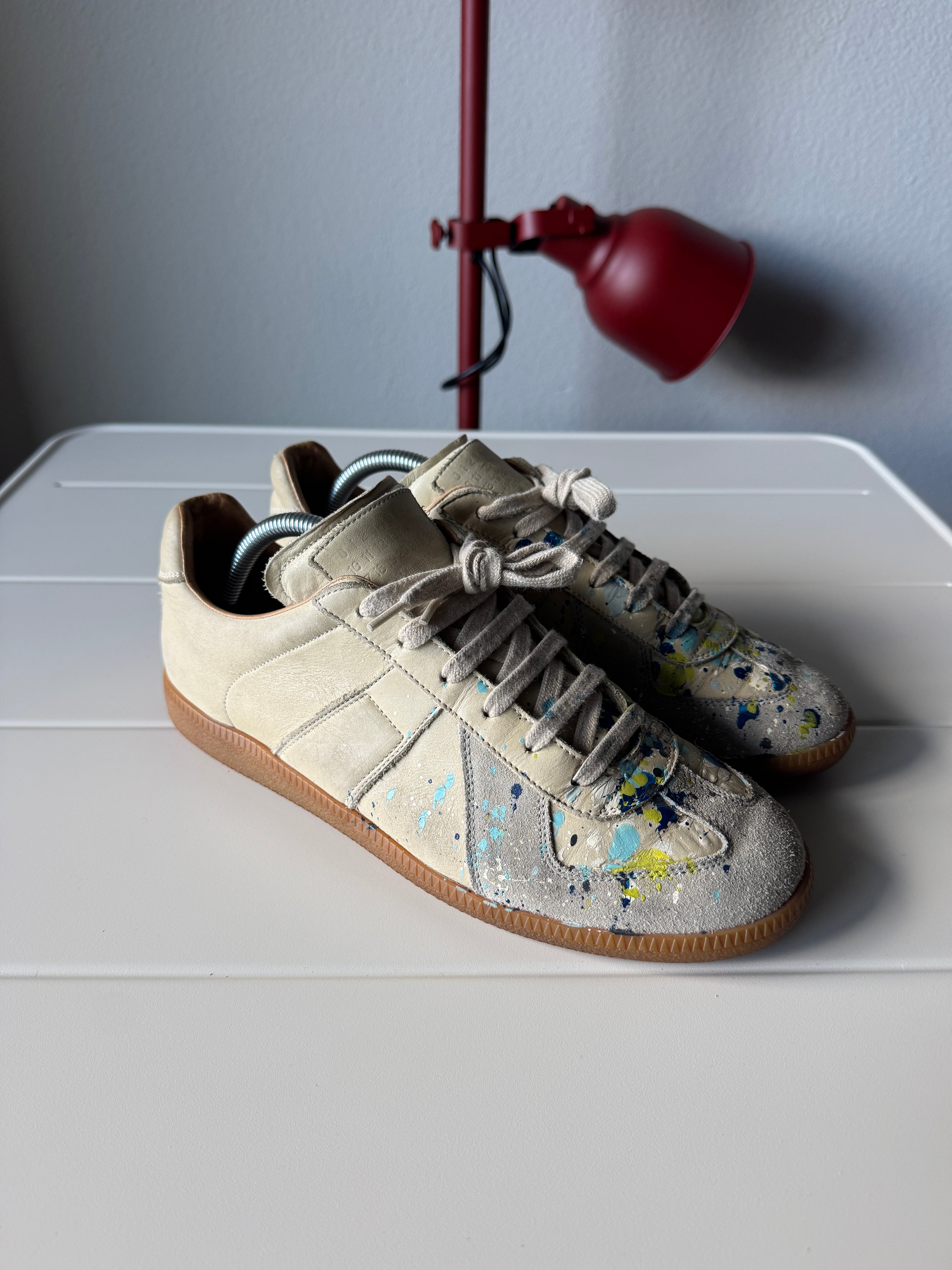 Maison Margiela Grey Paint Splatter Gats 42.5/9.5