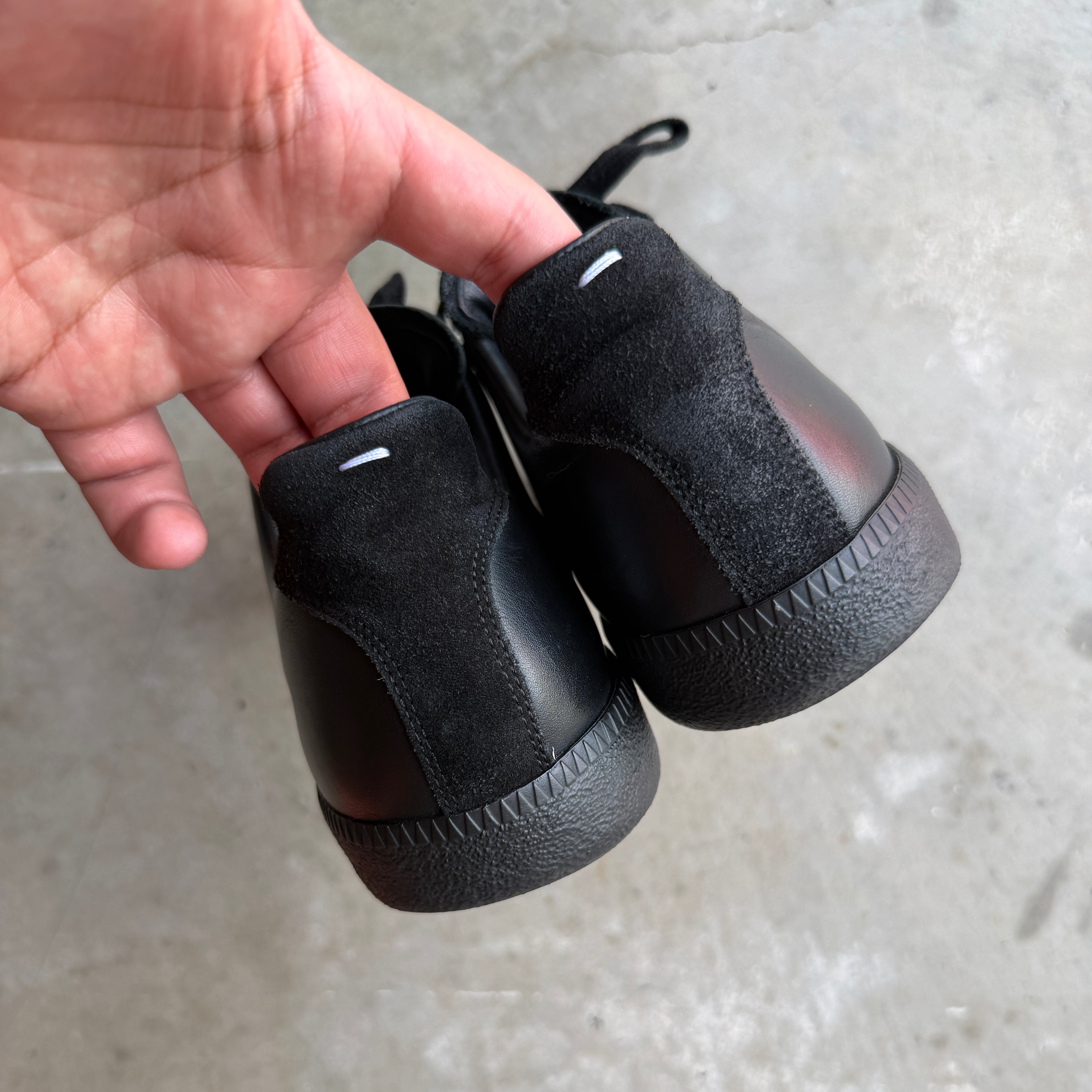 Maison Margiela Triple Black Gats 43/10