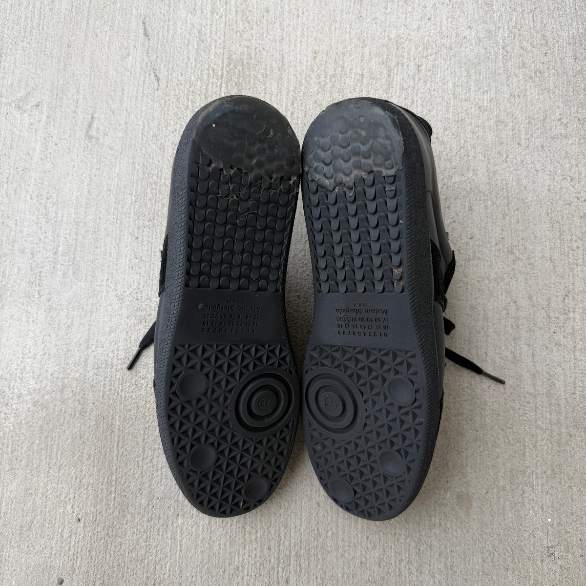 Maison Margiela Triple Black Gats 43/10