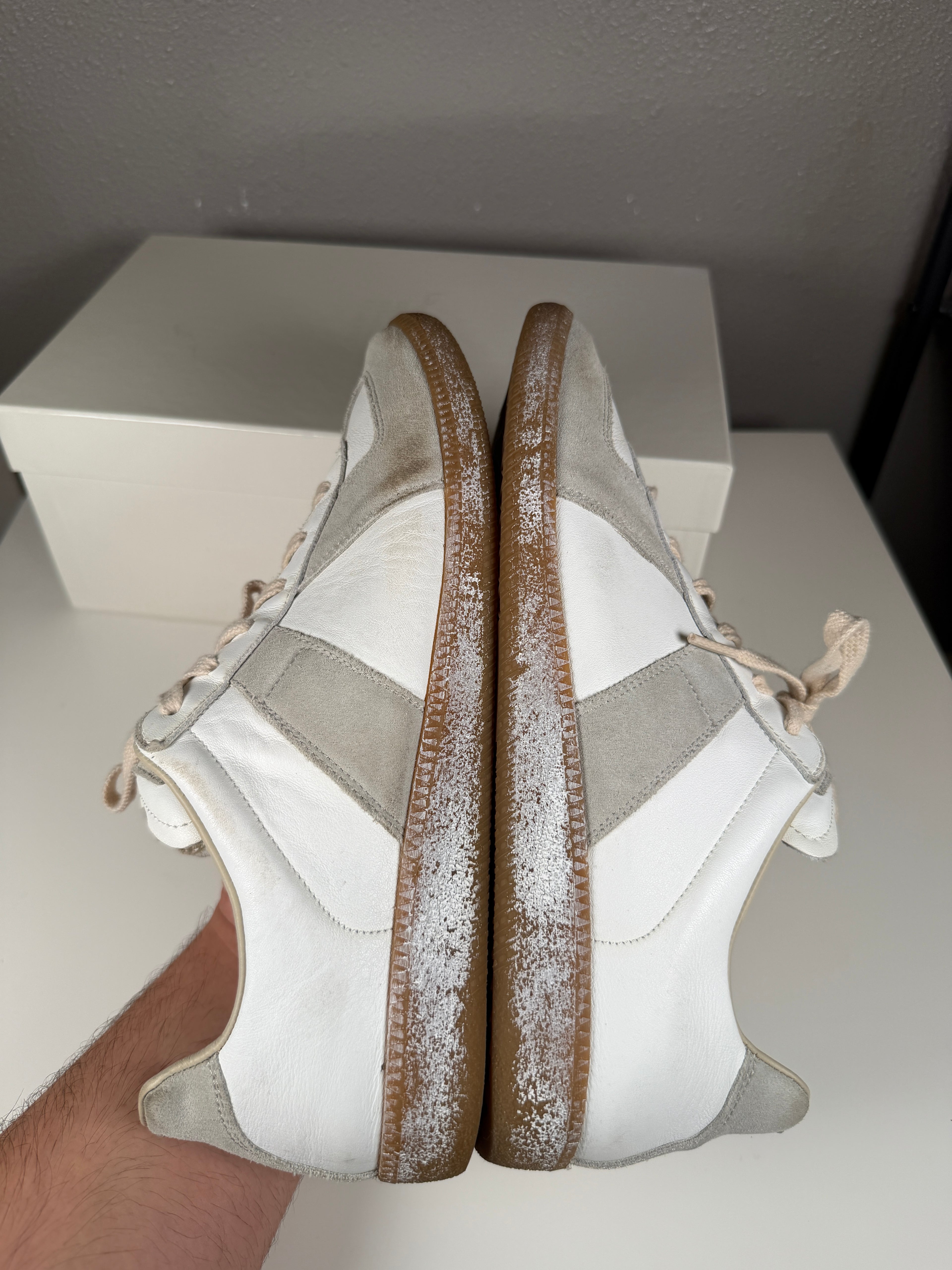 Maison Margiela White Paint Gum Gats 43/10