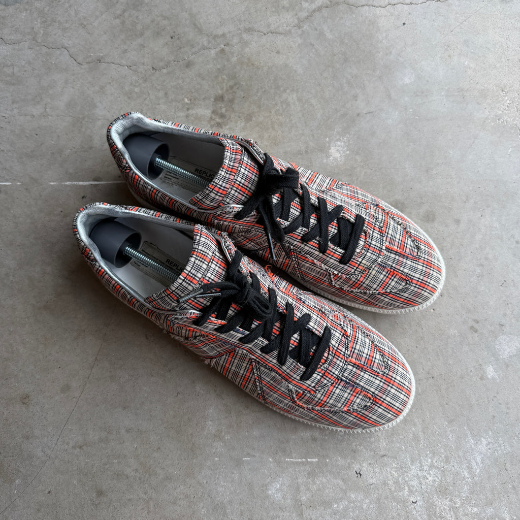 Maison Margiela Red Plaid Gats 44/11