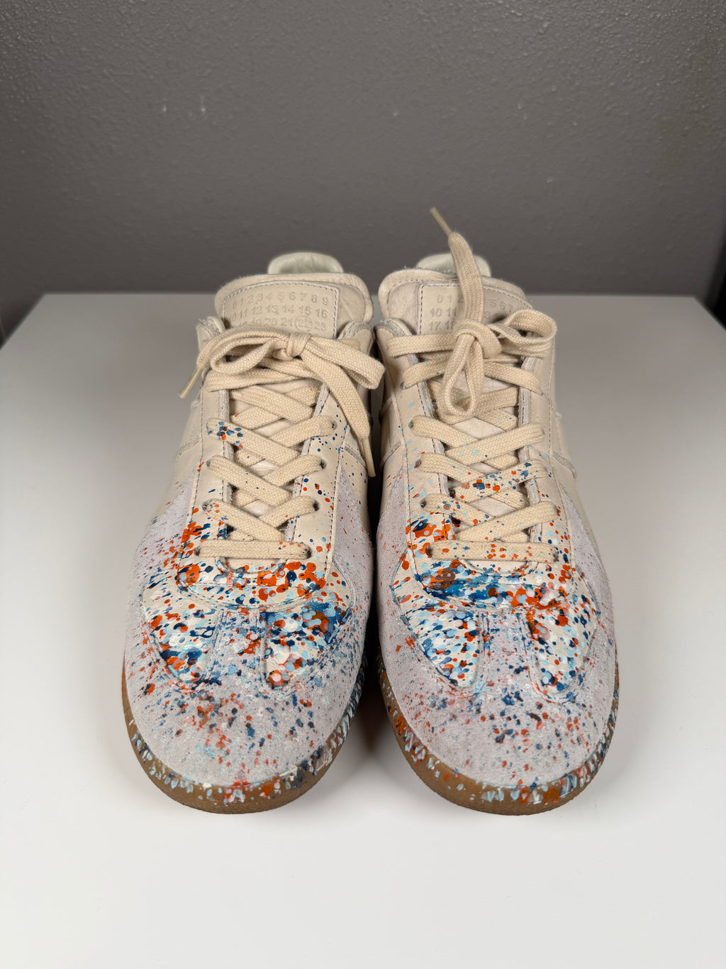 Maison Margiela Orange Blue Paint Splatter Gats 41.5/8.5