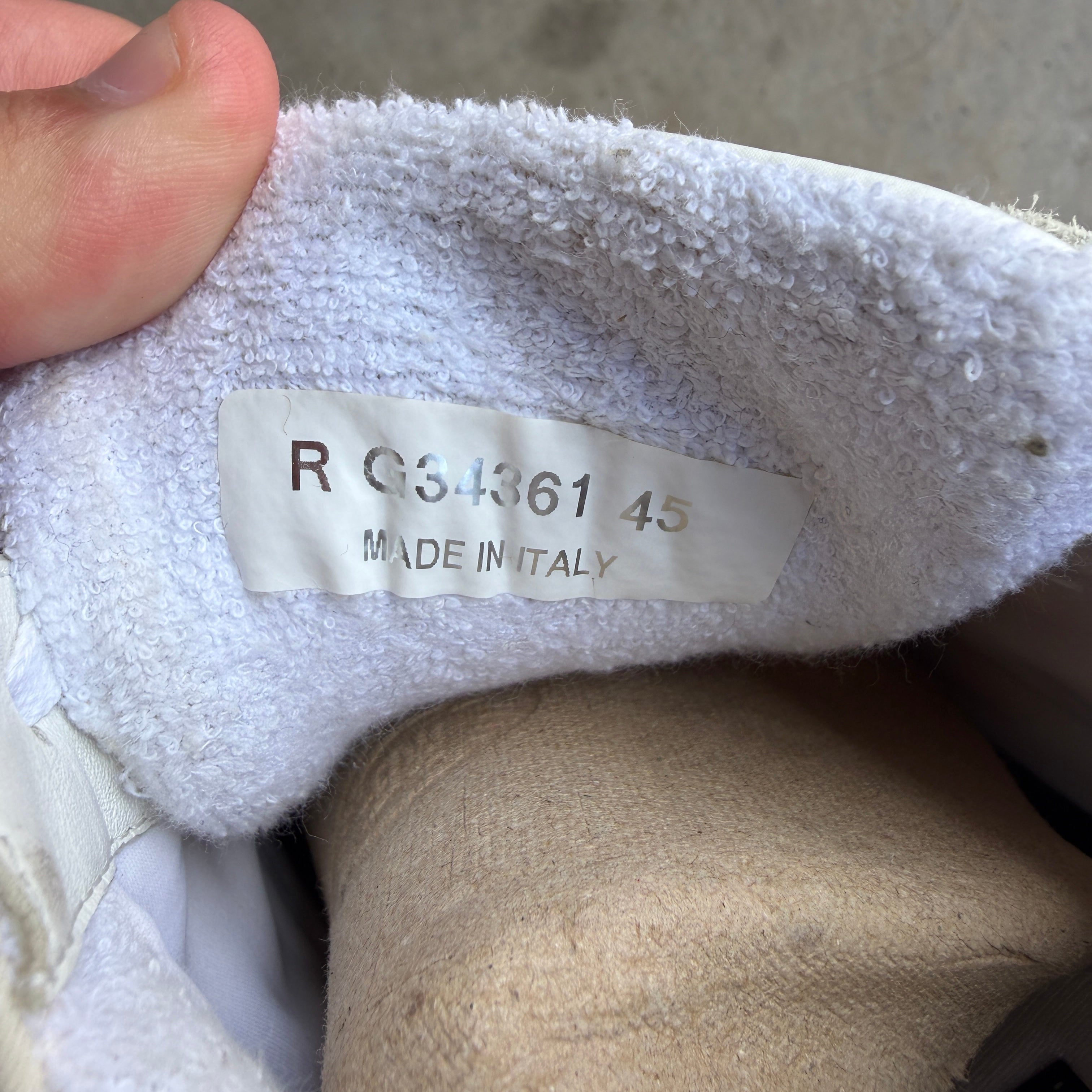 Chanel White Runners 45/12