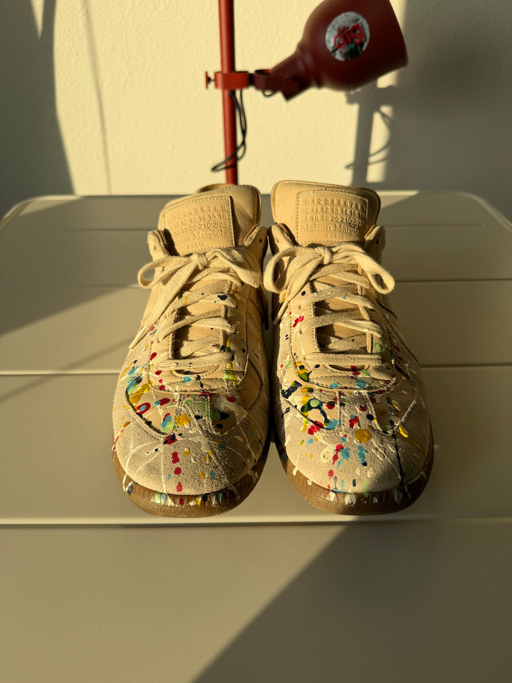 Maison Margiela Beige Paint Splatter Gats 44/11