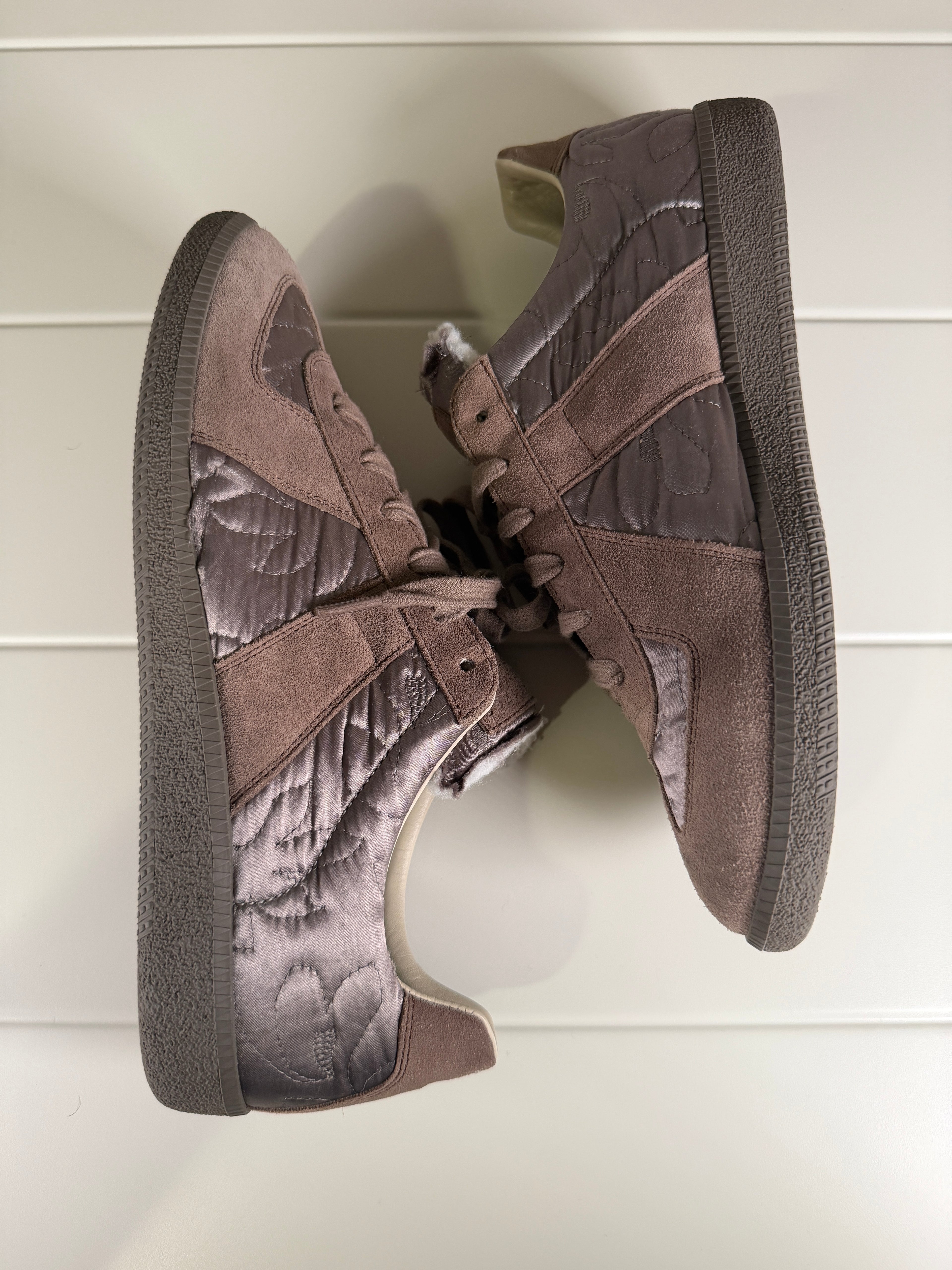 Maison Margiela Brown Quilted Embroidered Gats 43/10
