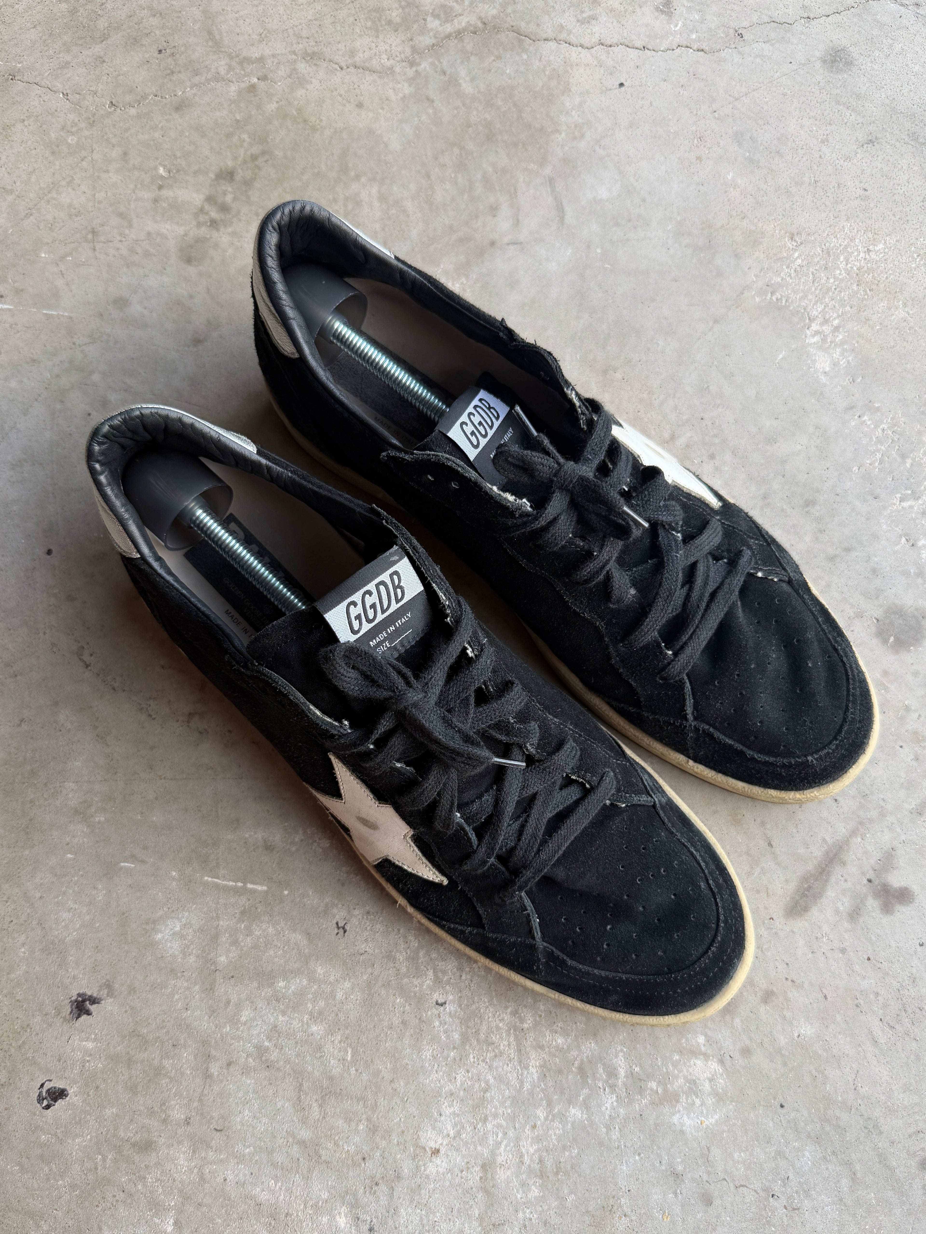 Golden Goose Black Suede Ballstars 45/12