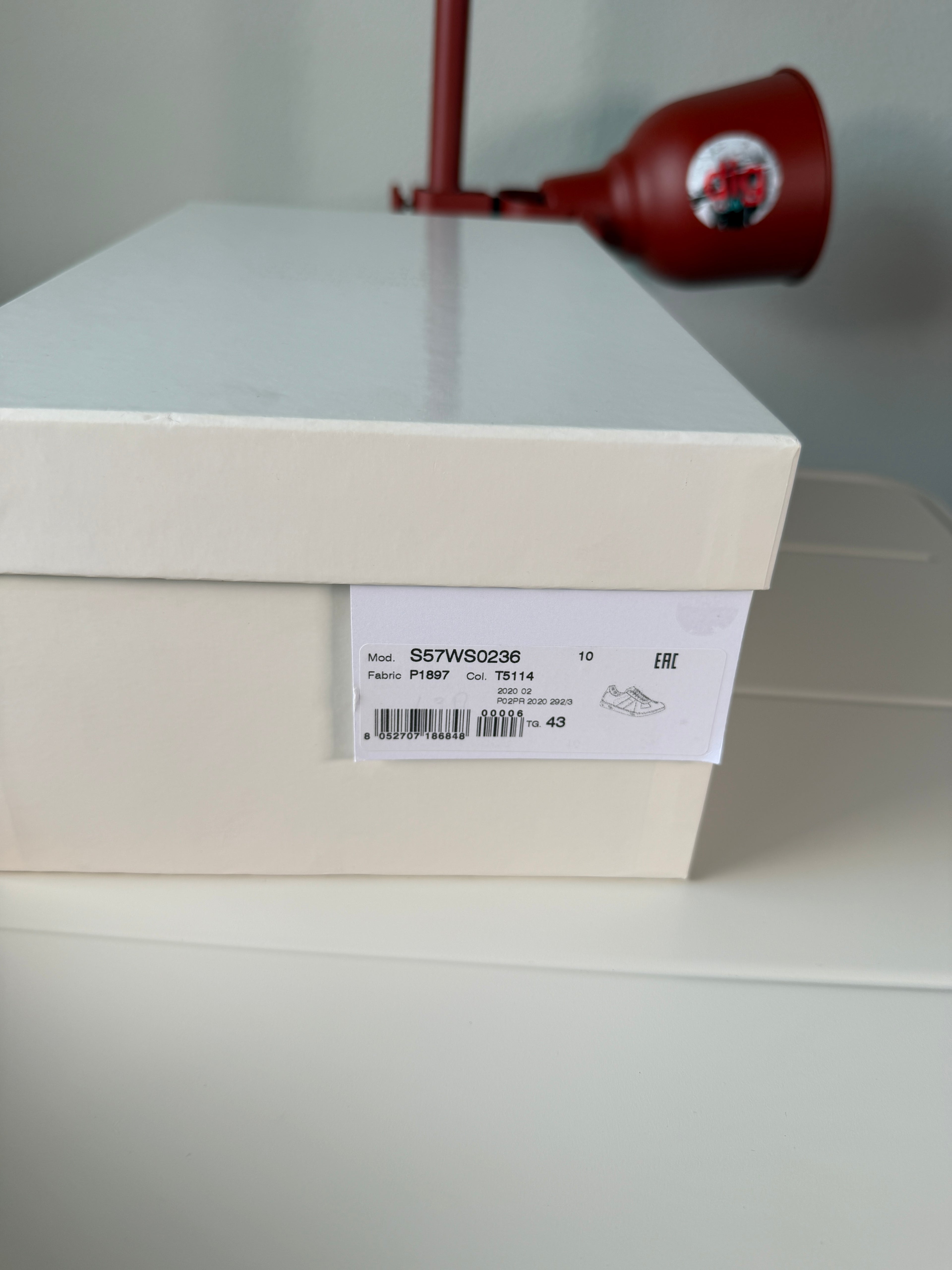 Maison Margiela Wine Red Gats 43/10