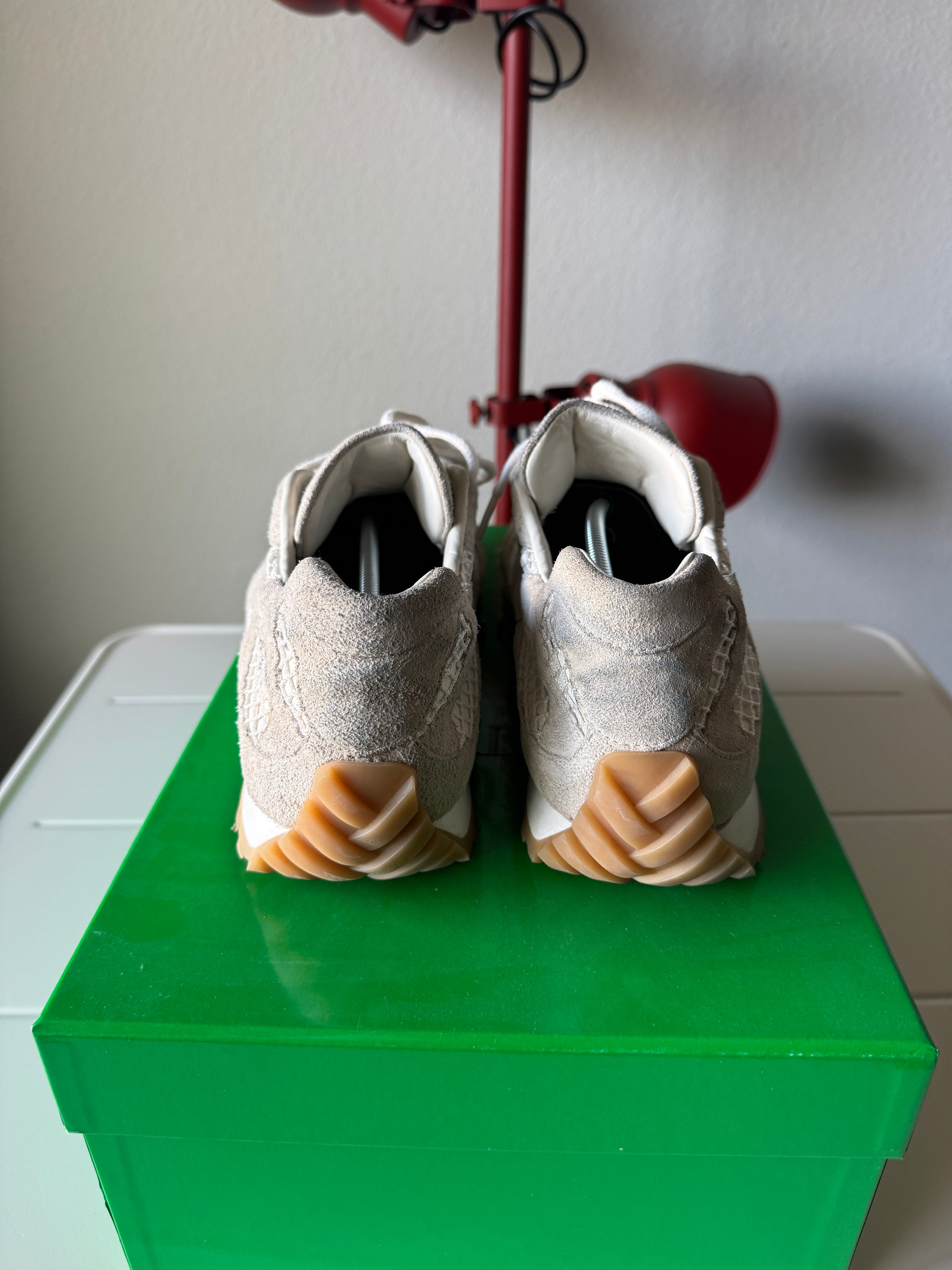 Bottega Veneta Orbit Sea Salt White 45/12