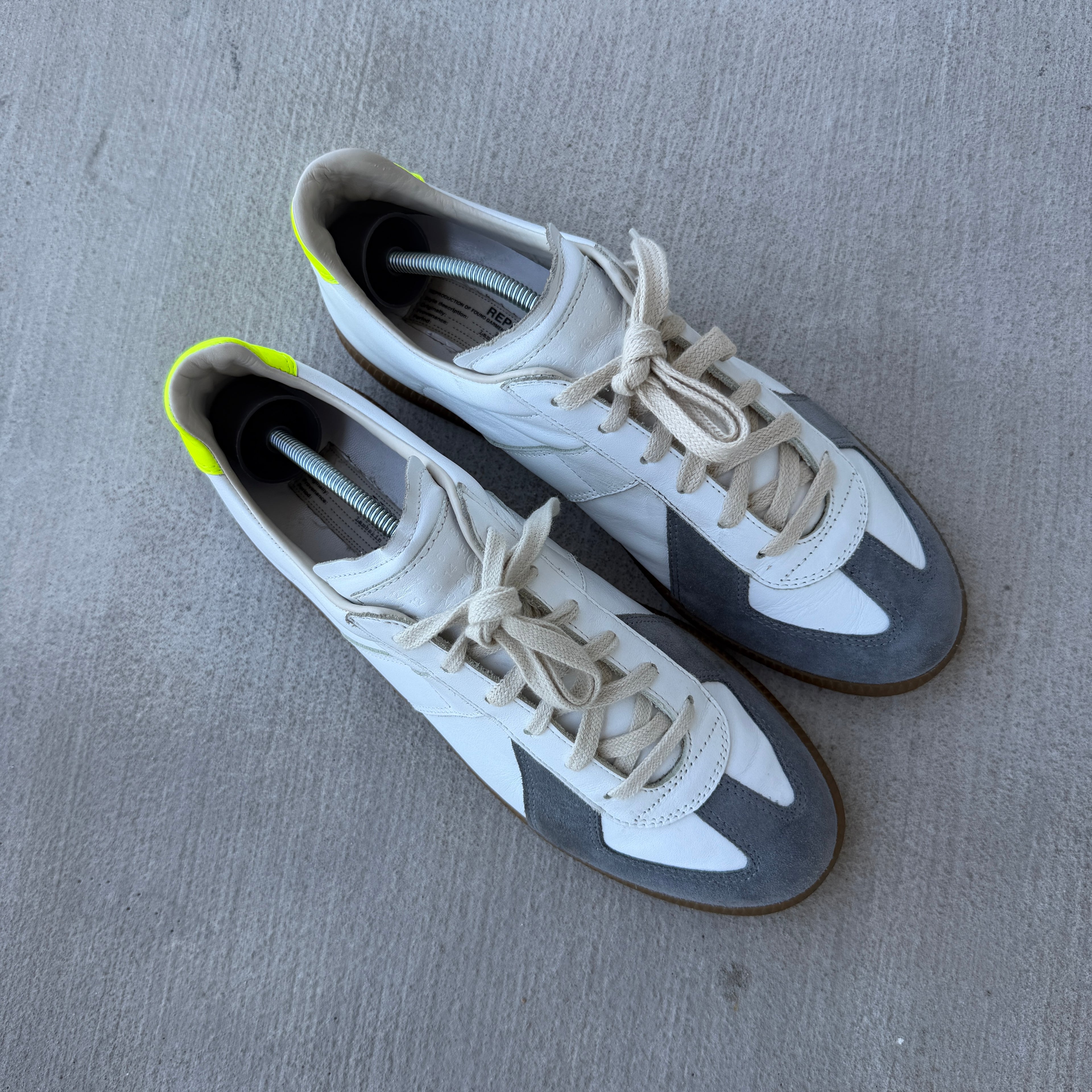 Maison Margiela Neon Back Panel Gats 42/9