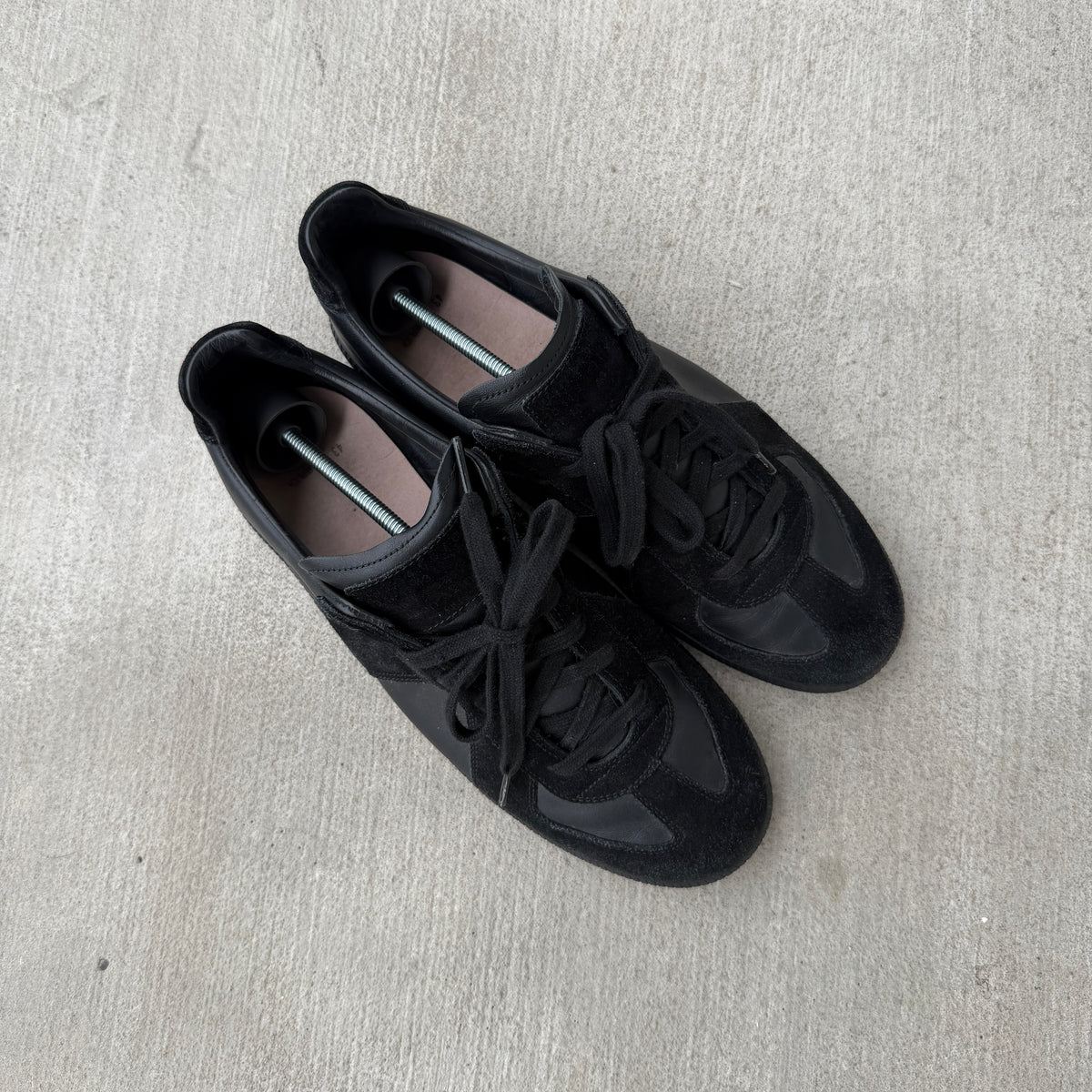 Maison Margiela Triple Black Gats 43/10