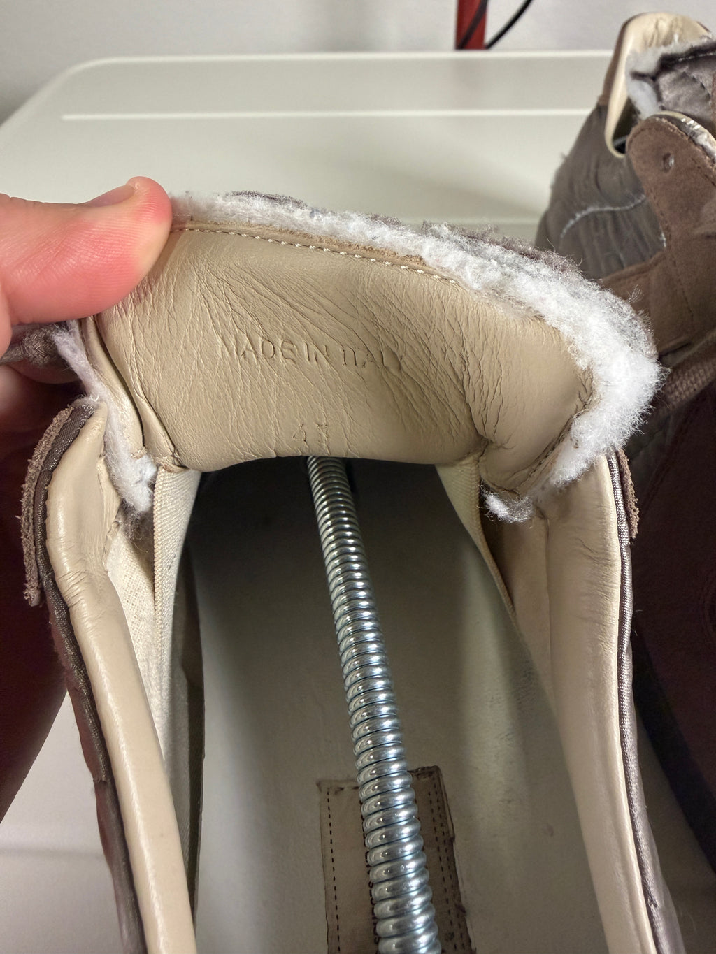 Maison Margiela Brown Quilted Embroidered Gats 43/10