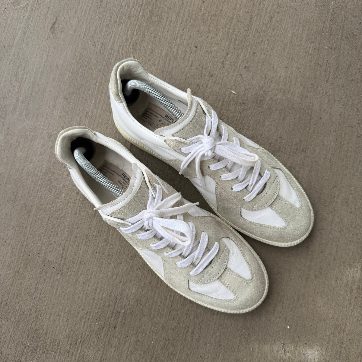 Maison Margiela Triple White Gats 42/9