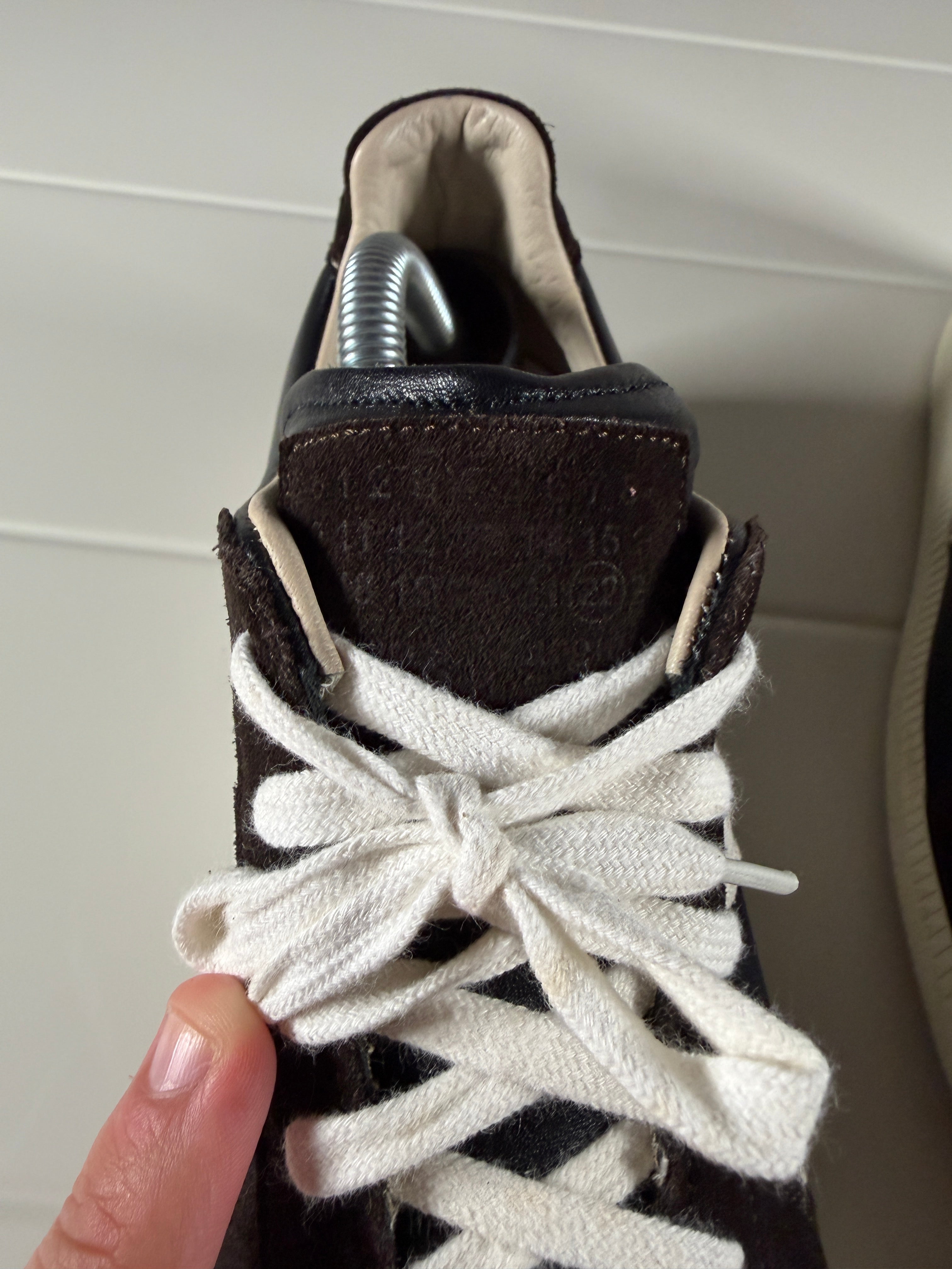 Maison Margiela Black White Gats 42/9