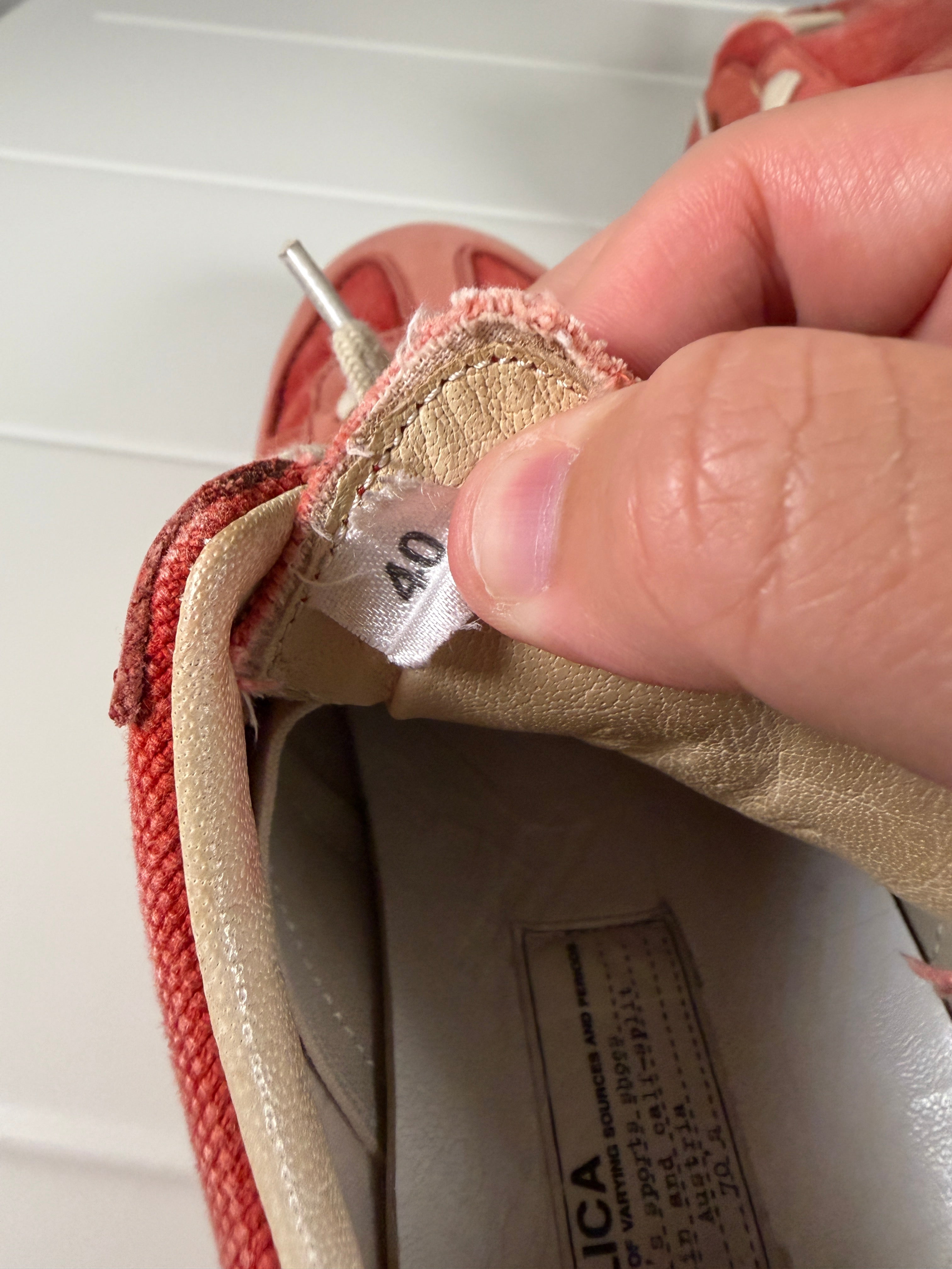 Maison Margiela Red Mesh Gats 40/7