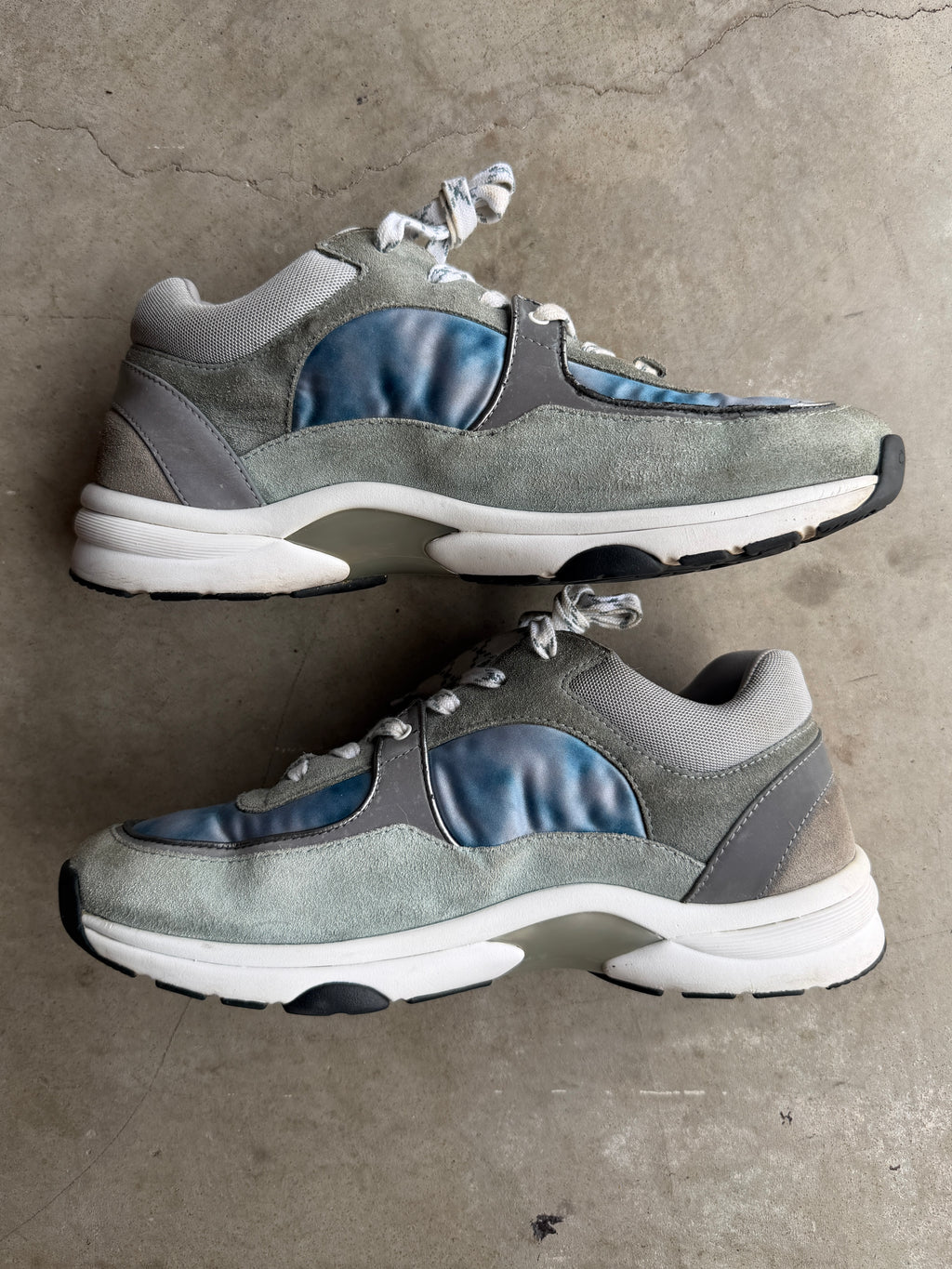 Chanel CC Blue Cloud Runner Sneakers 42/9