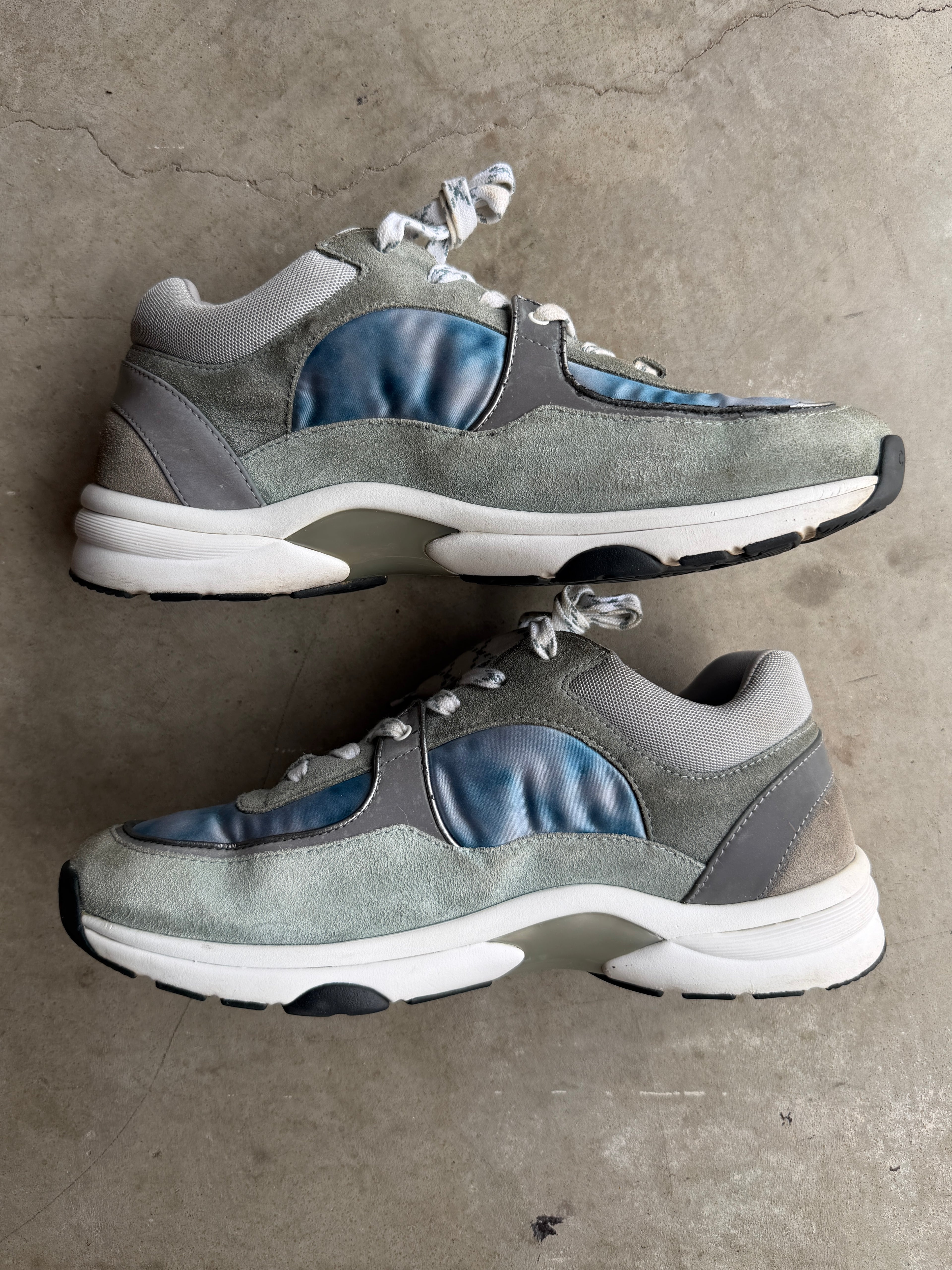 Chanel CC Blue Cloud Runner Sneakers 42/9