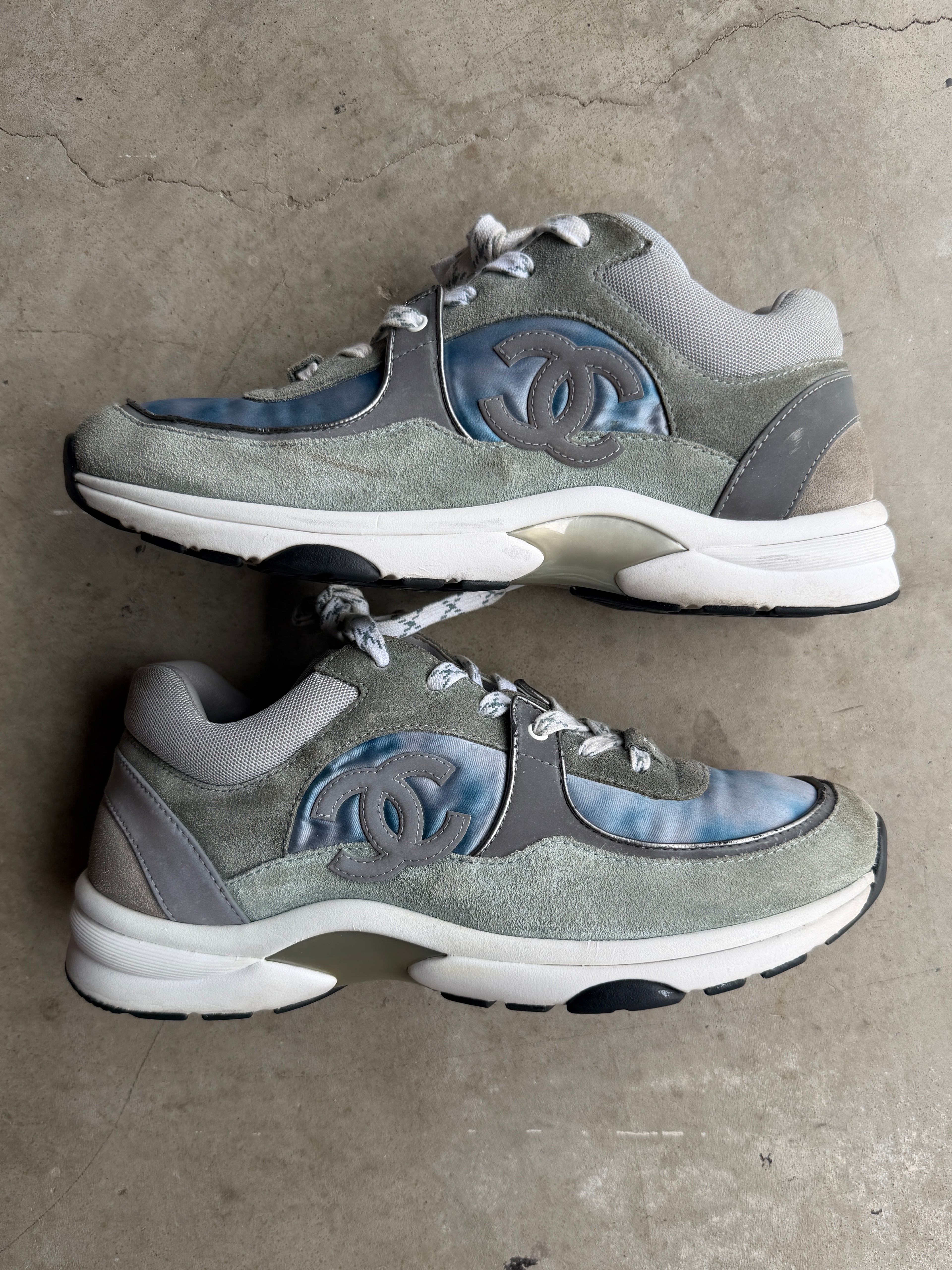 Chanel CC Blue Cloud Runner Sneakers 42/9