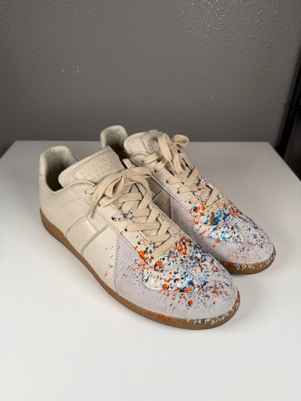 Maison Margiela Orange Blue Paint Splatter Gats 41.5/8.5