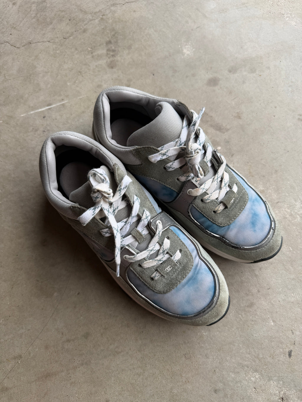 Chanel CC Blue Cloud Runner Sneakers 42/9