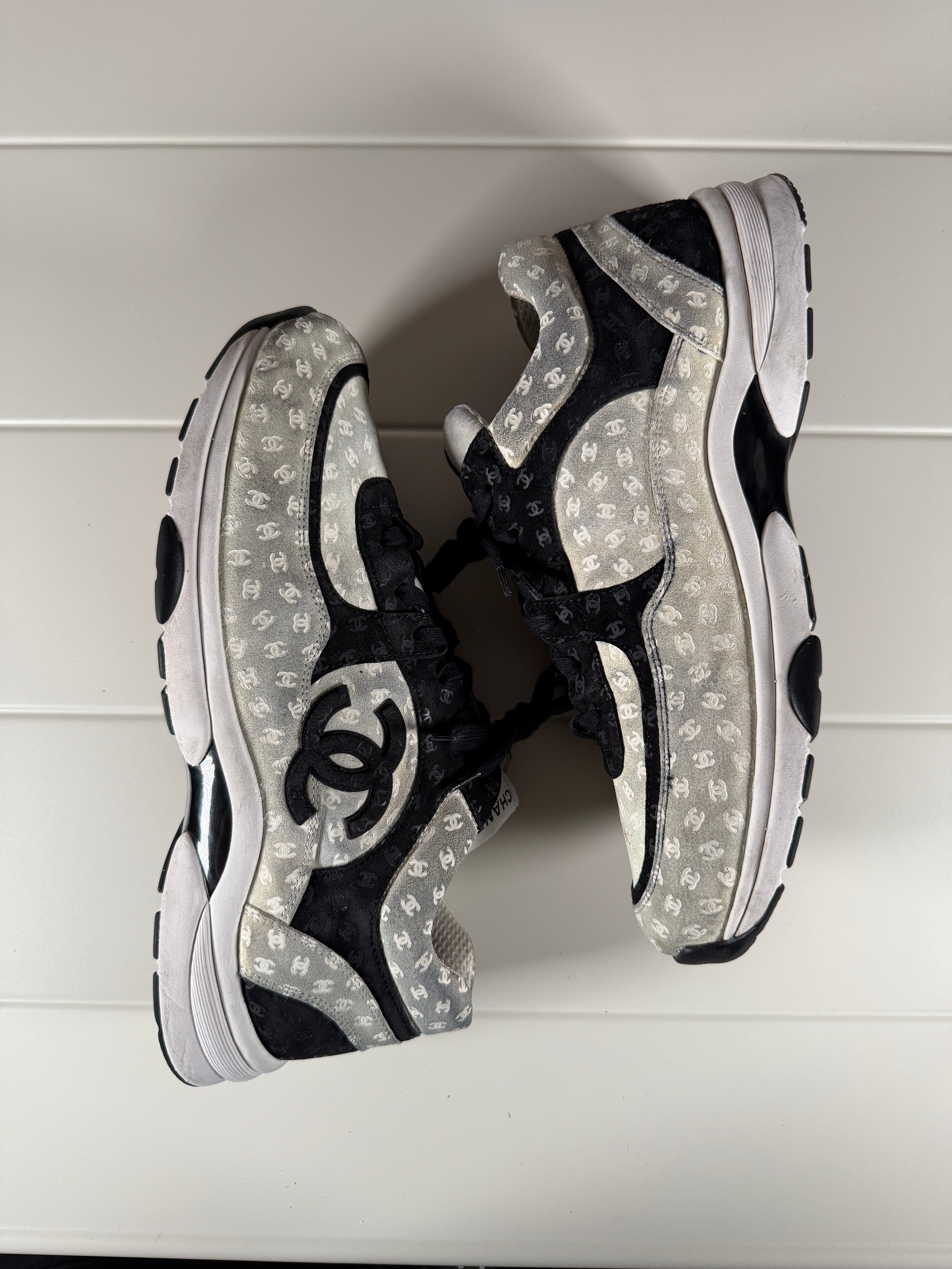 Chanel CC Monogram Suede Runner 46/13