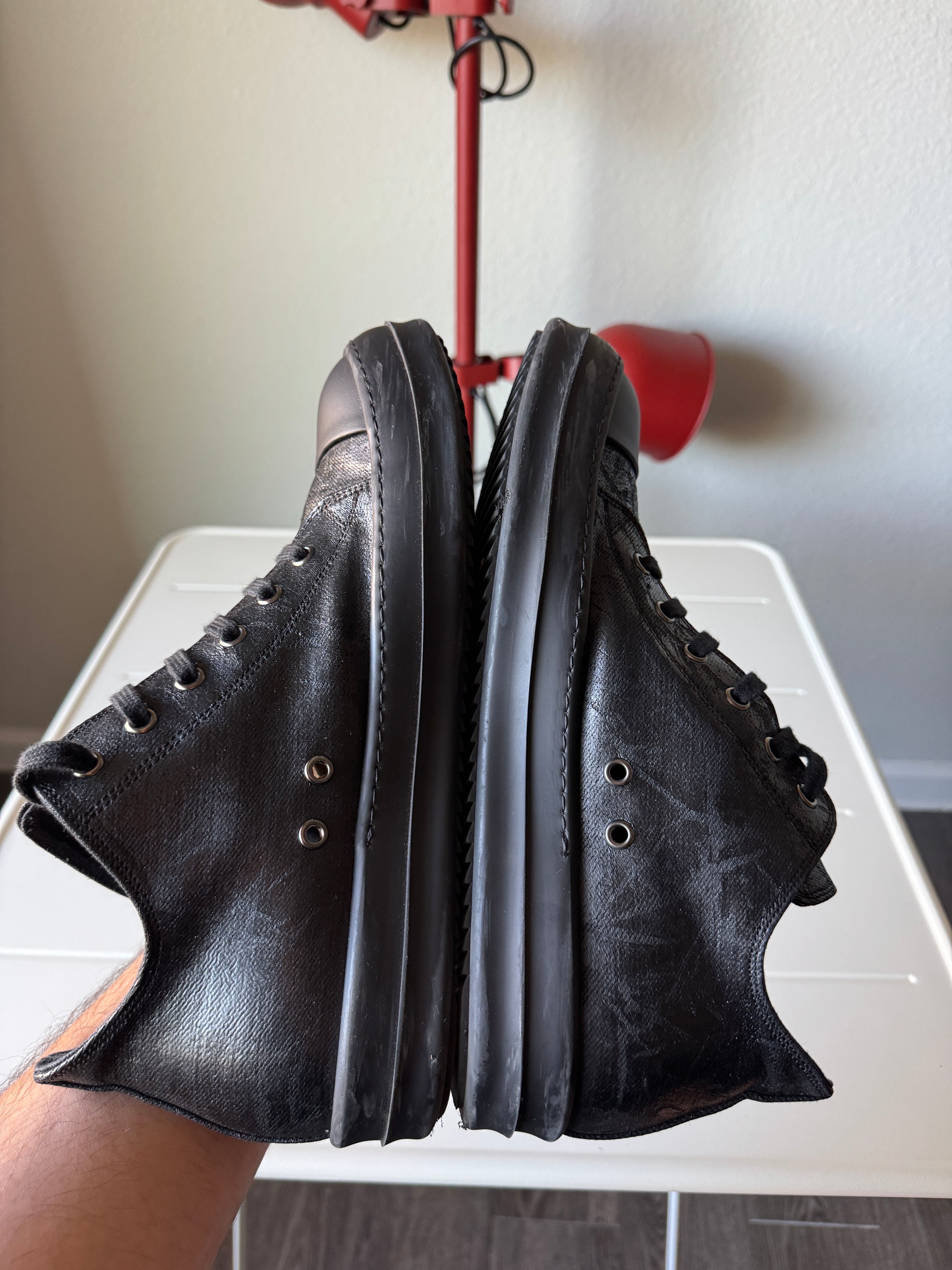 Rick Owens Triple Black Waxed Ramones 43/10