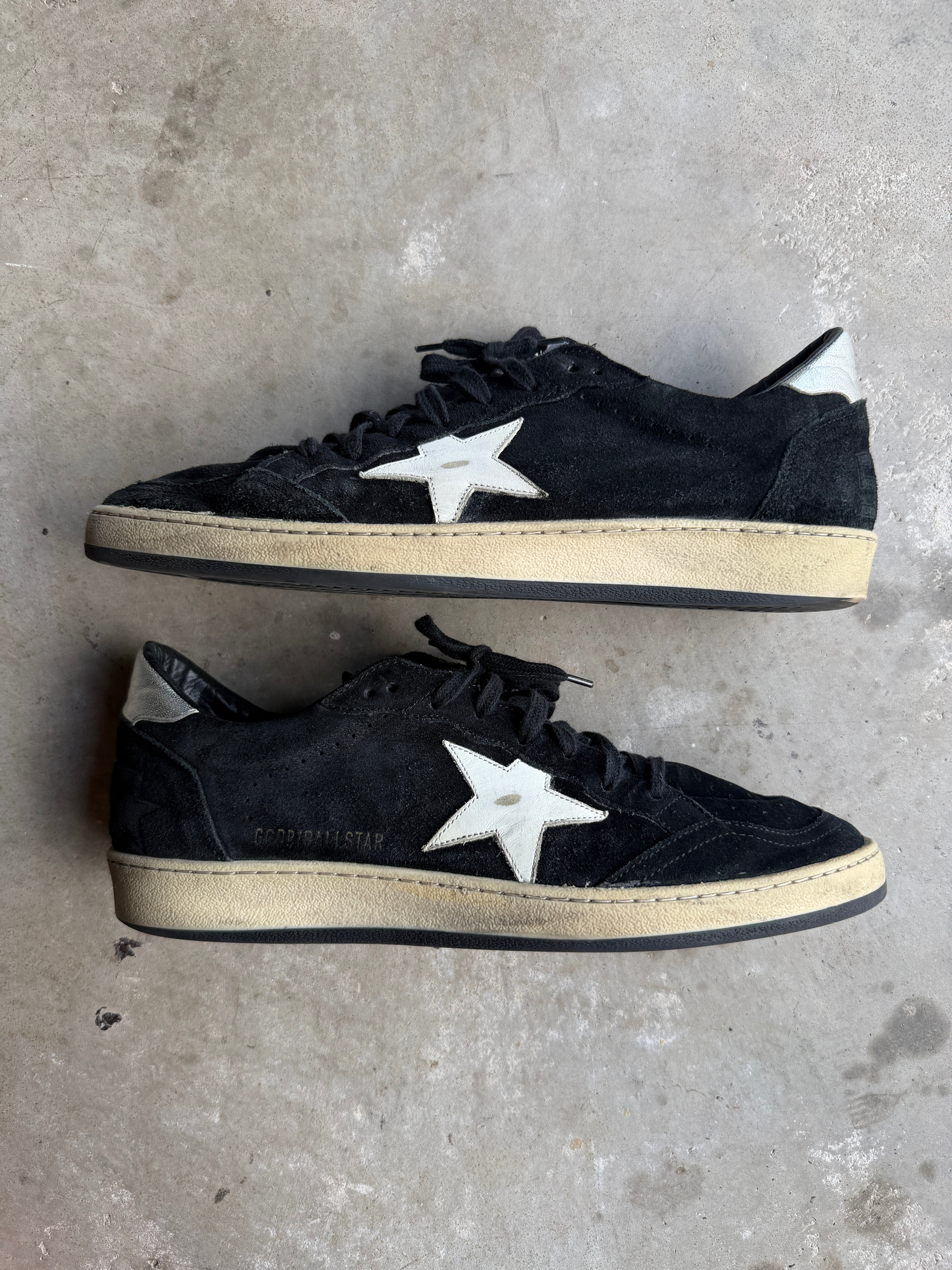 Golden Goose Black Suede Ballstars 45/12
